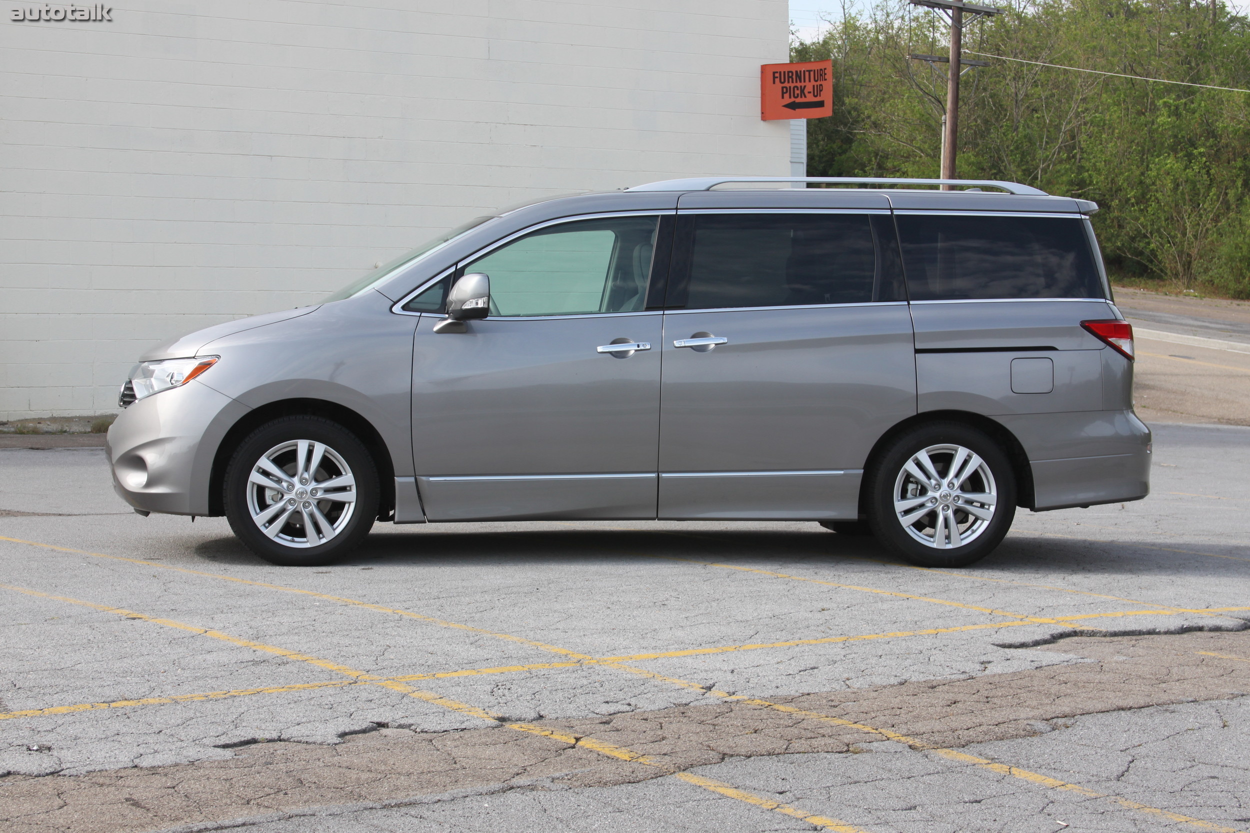 2011 Nissan Quest Review