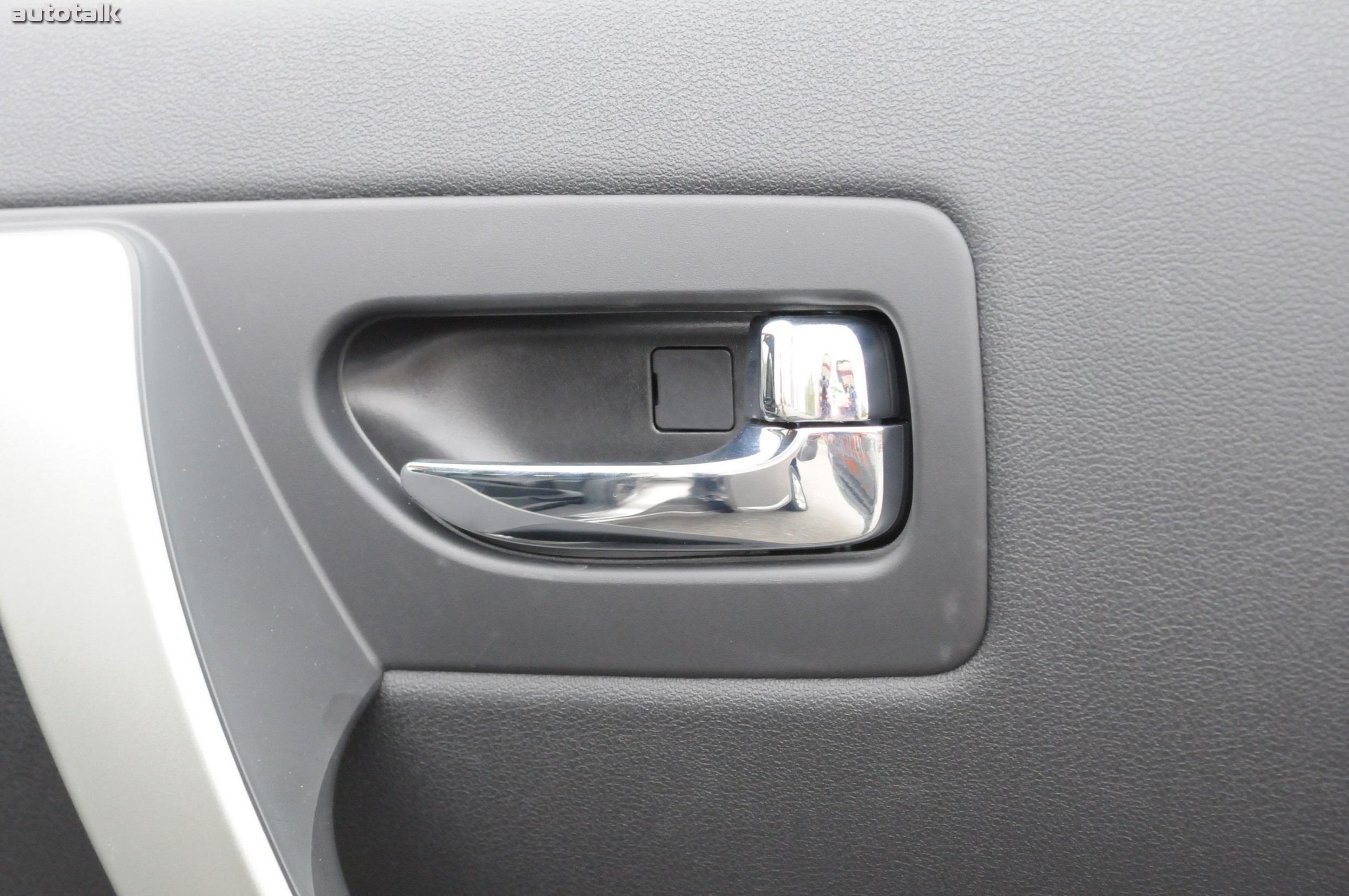 2011 Nissan Rogue Review