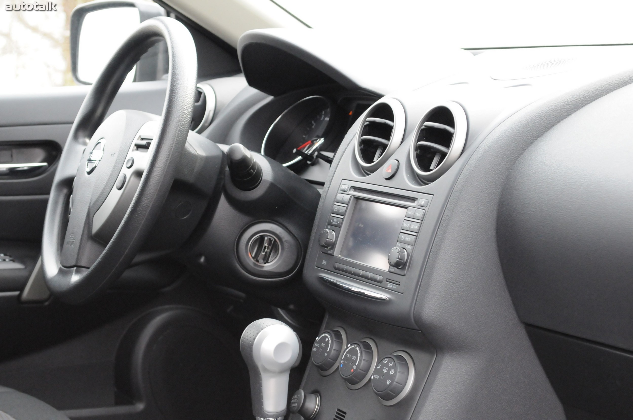 2011 Nissan Rogue Review