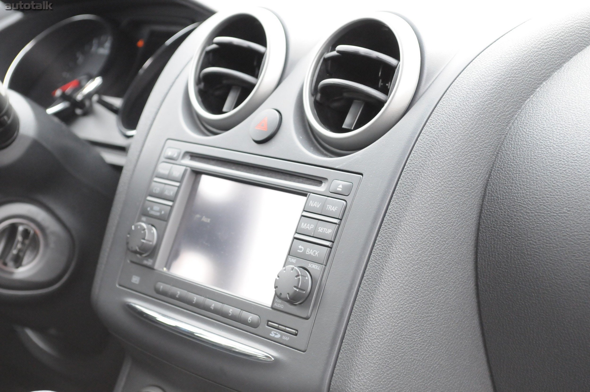 2011 Nissan Rogue Review