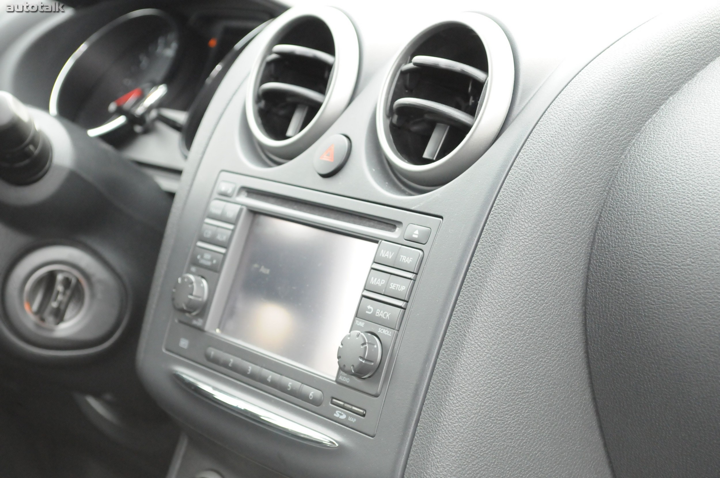 2011 Nissan Rogue Review