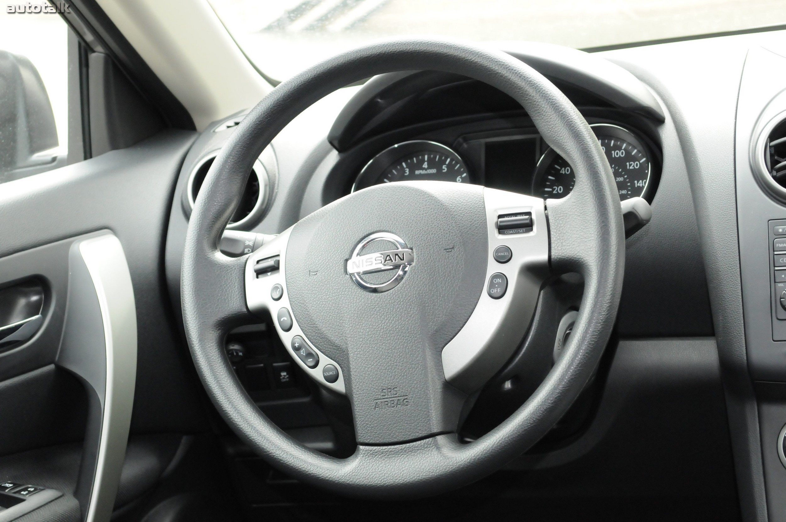 2011 Nissan Rogue Review