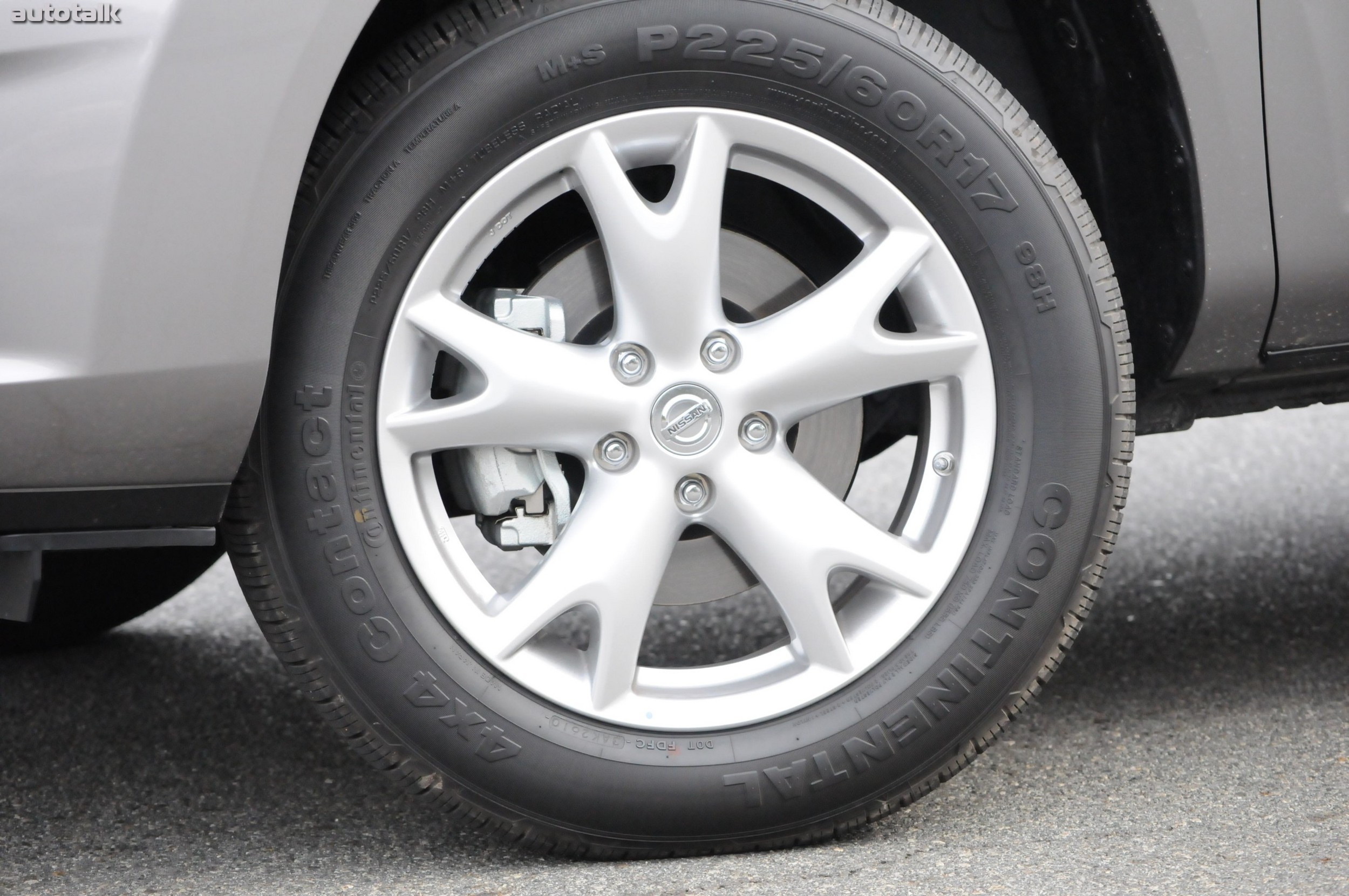 2011 Nissan Rogue Review