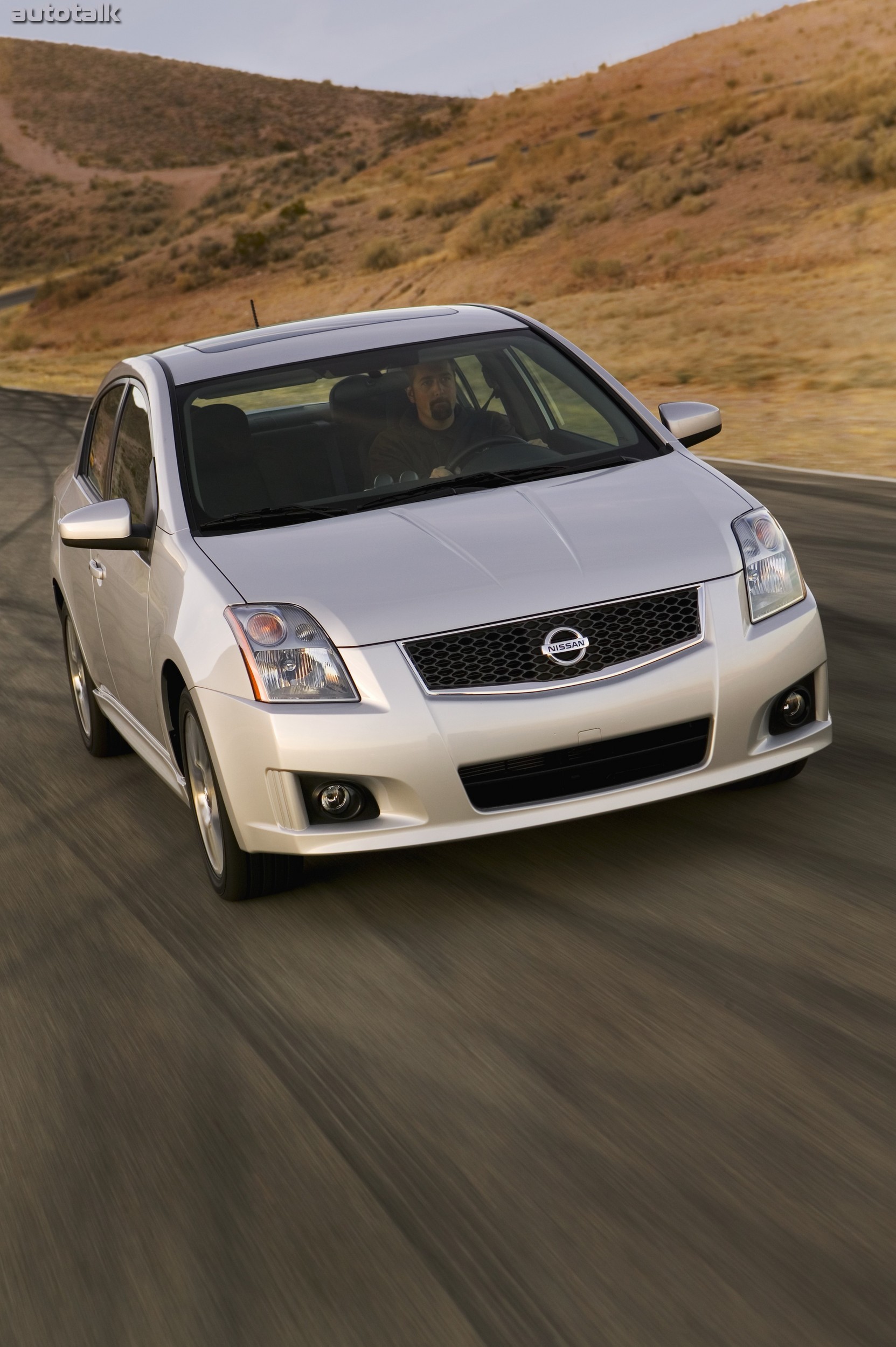 2011 Nissan Sentra SE-R