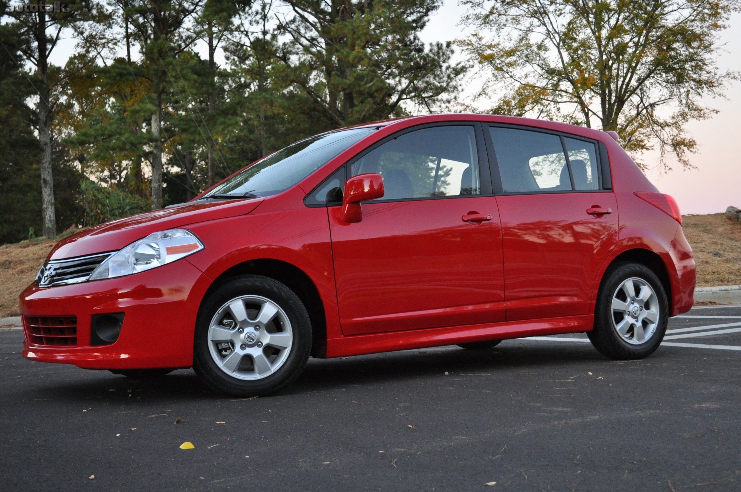 2011 Nissan Versa Review
