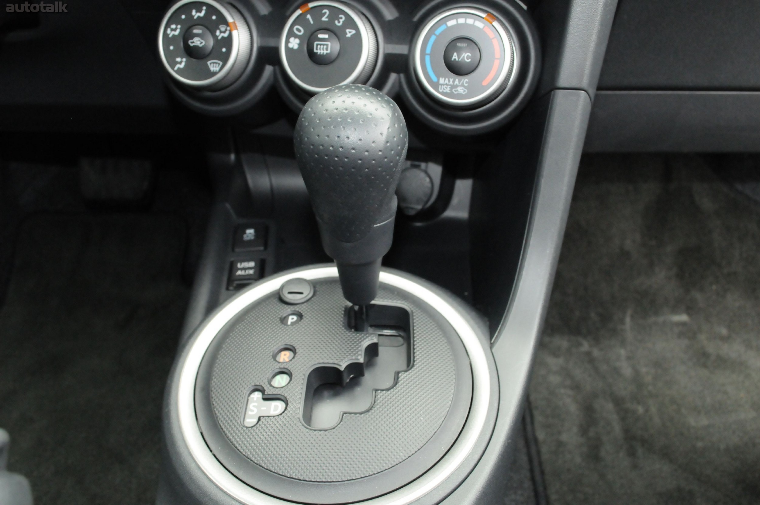 2011 Scion tC Review