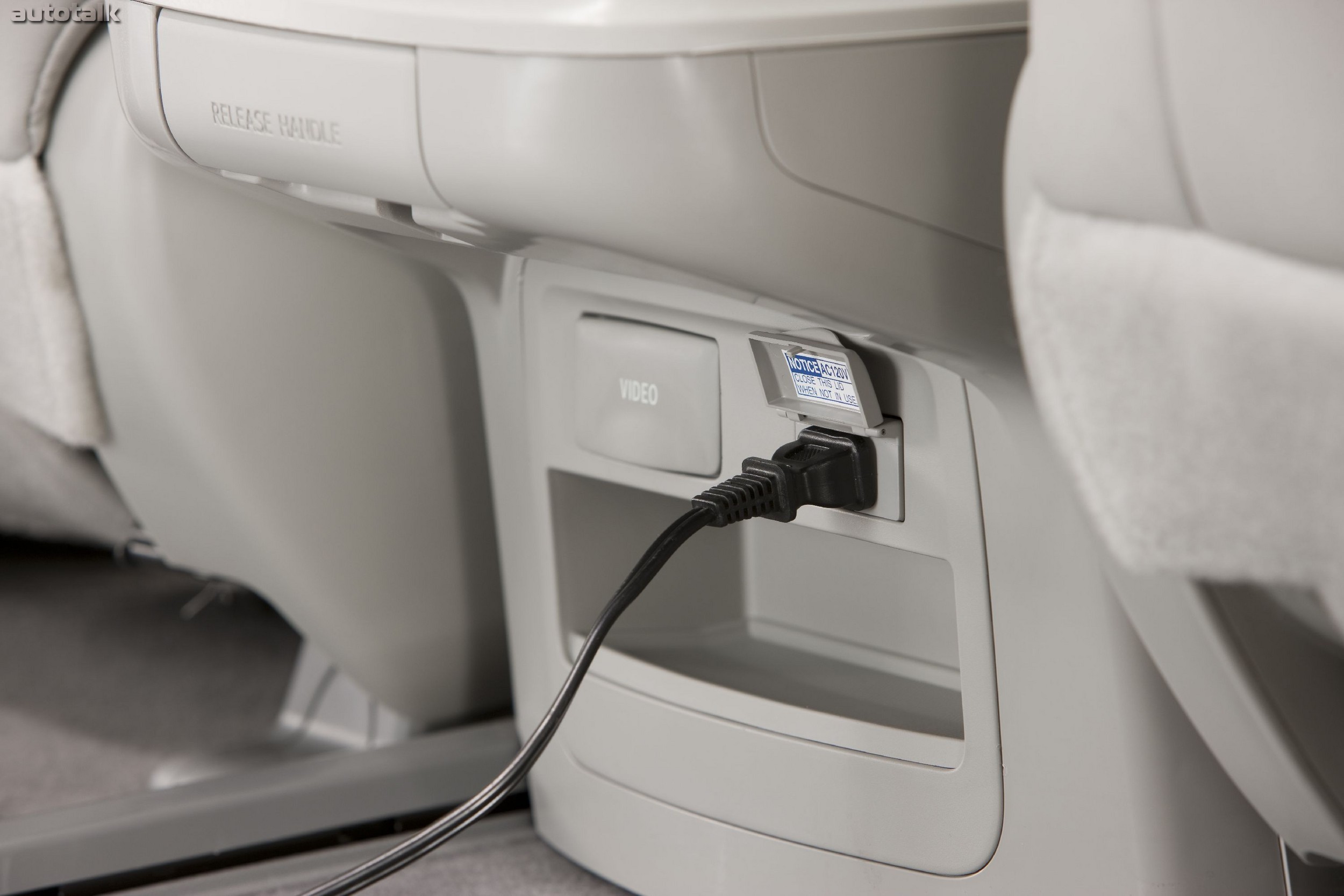 2011 Toyota Sienna Limited