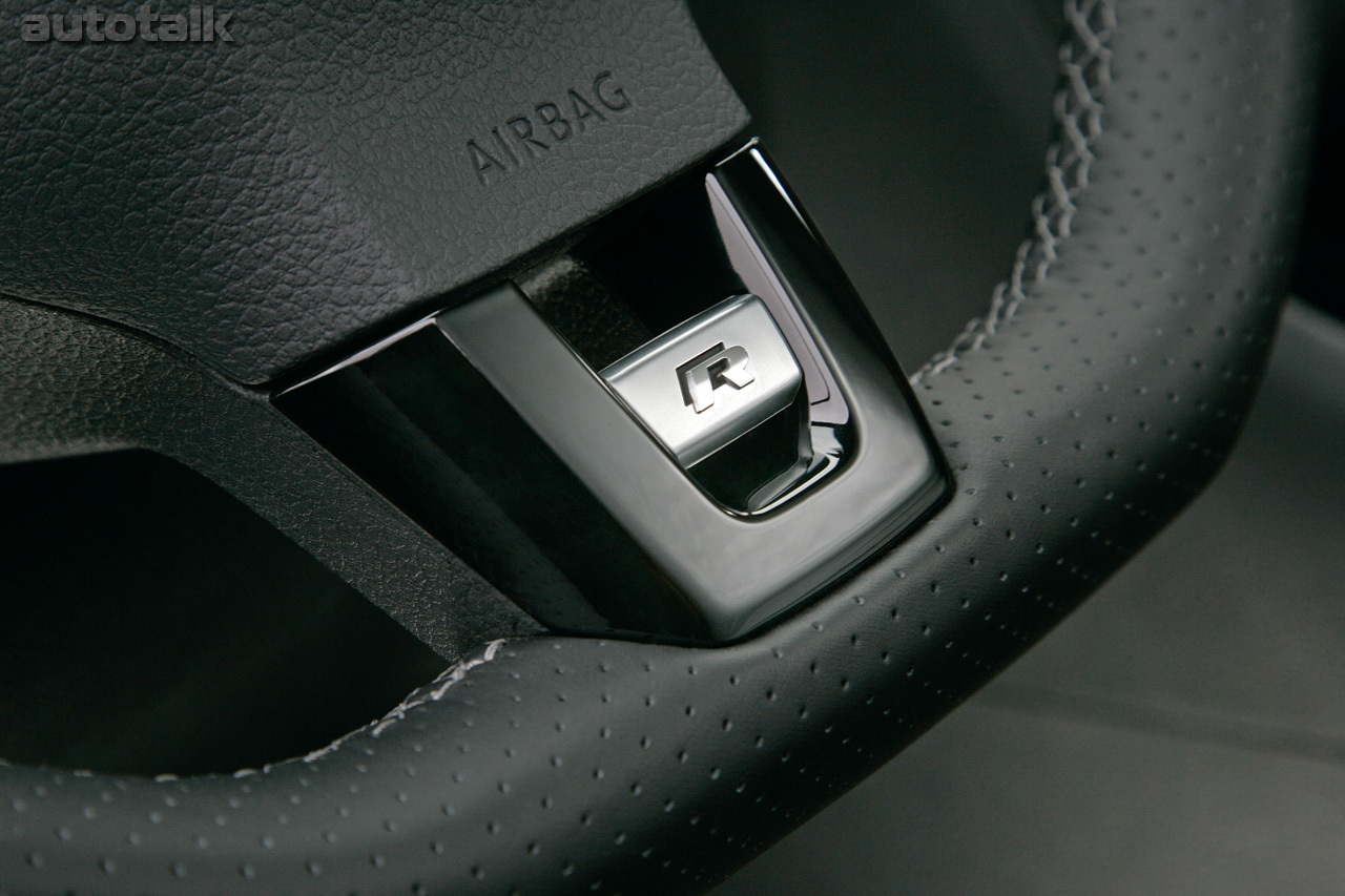 2011 Volkswagen Golf R20