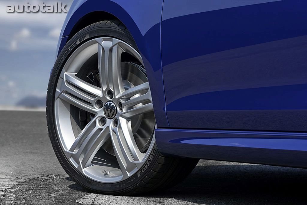 2011 Volkswagen Golf R20