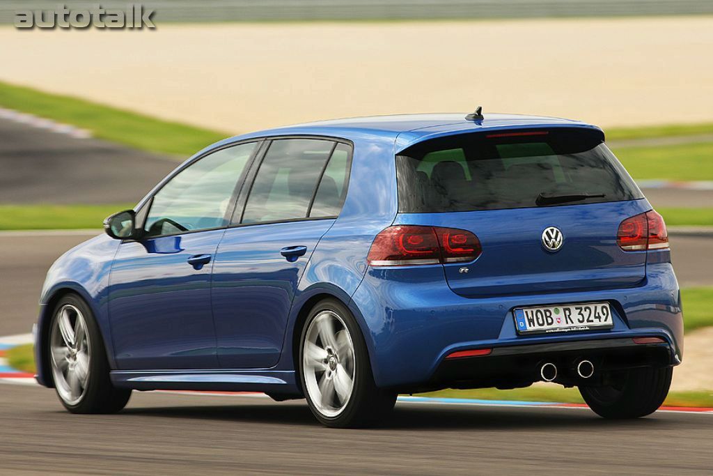 2011 Volkswagen Golf R20