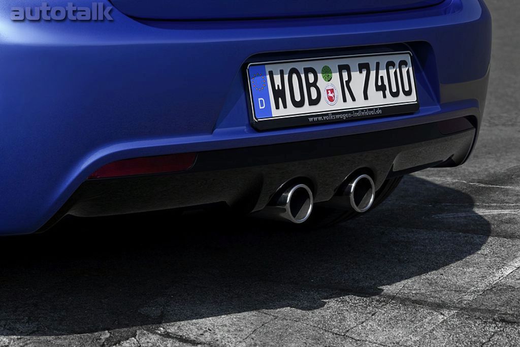 2011 Volkswagen Golf R20