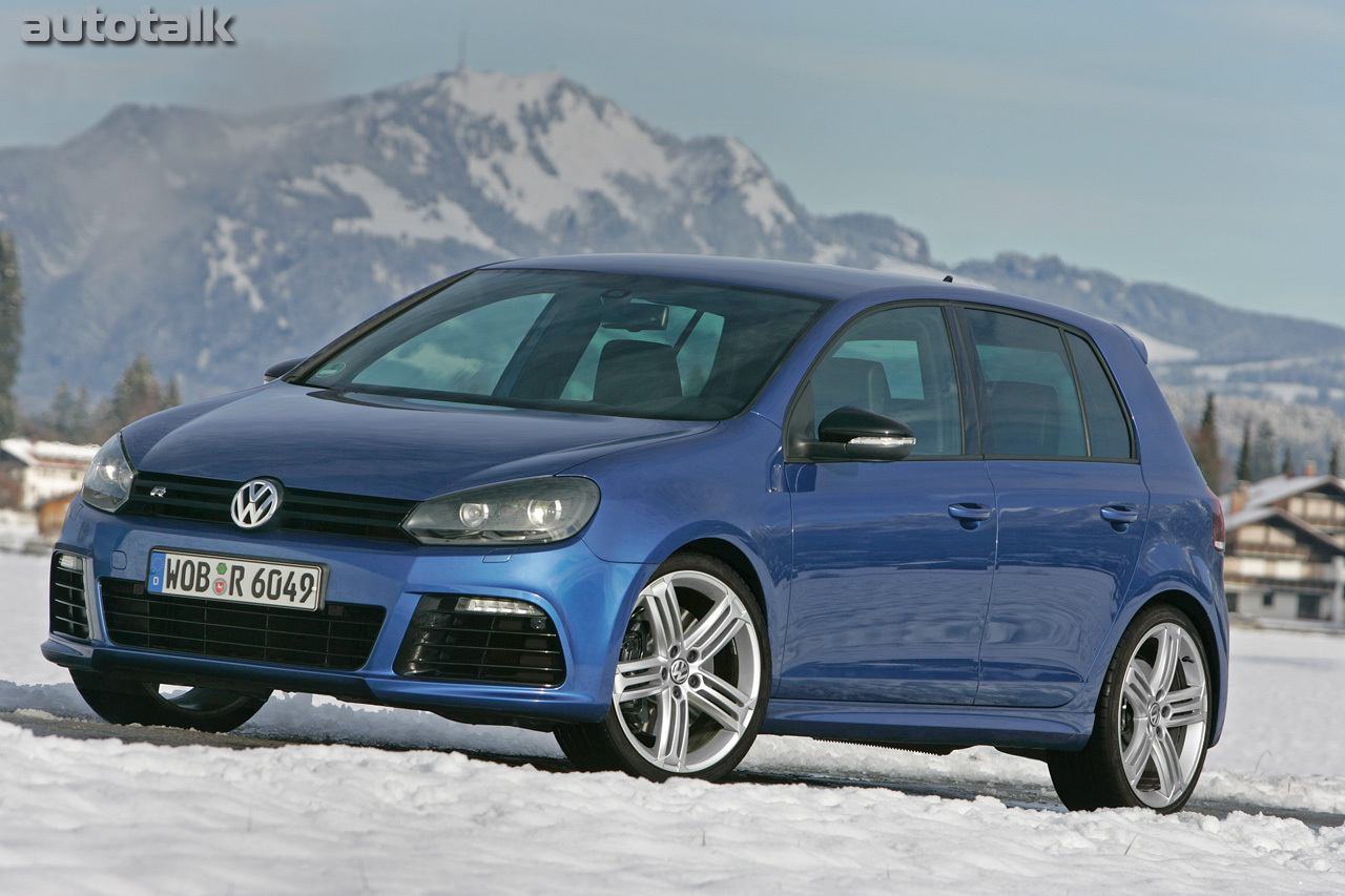 2011 Volkswagen Golf R20