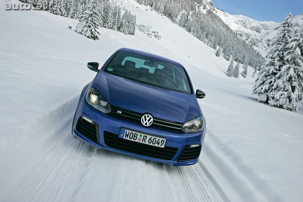 2011 Volkswagen Golf R20