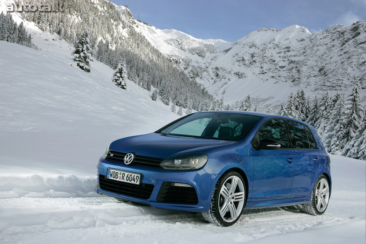 2011 Volkswagen Golf R20