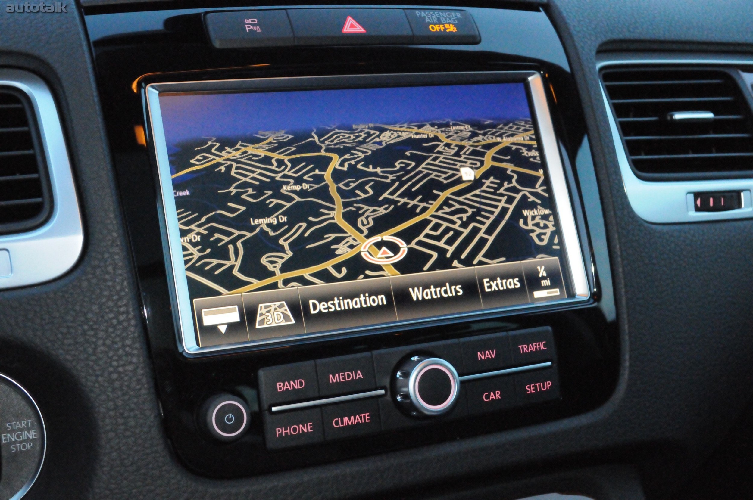 2011 Volkswagen Touareg Review