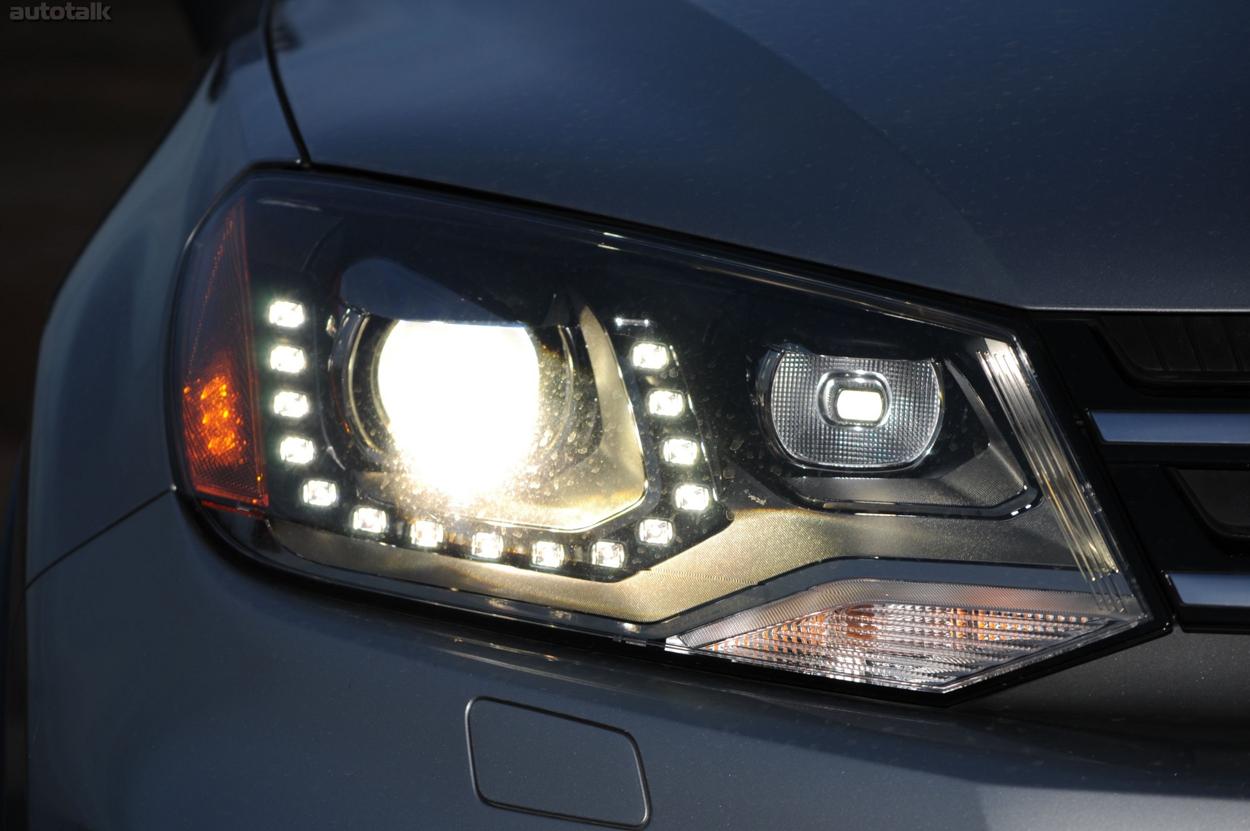 2011 Volkswagen Touareg Review