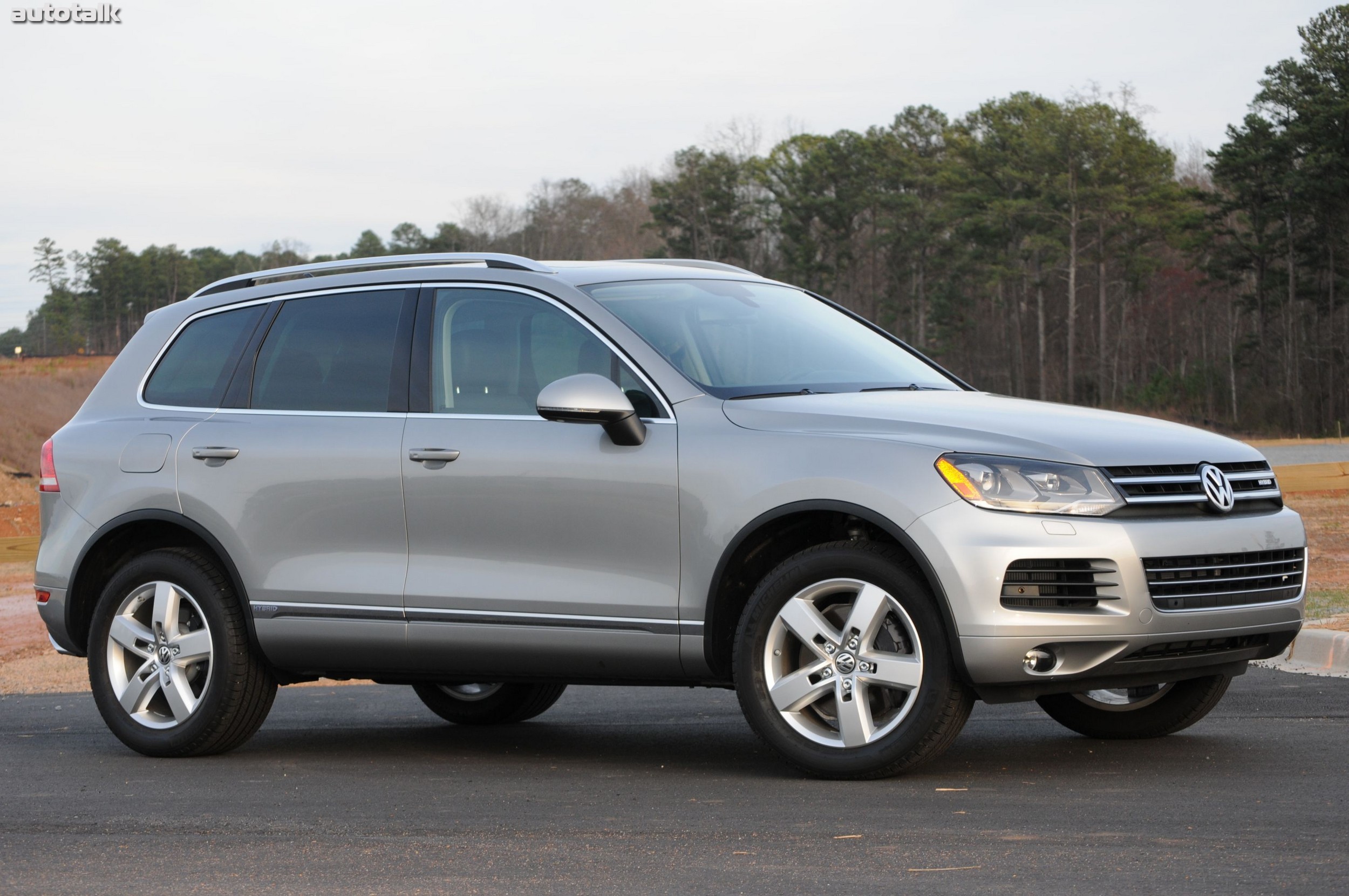 2011 Volkswagen Touareg Review