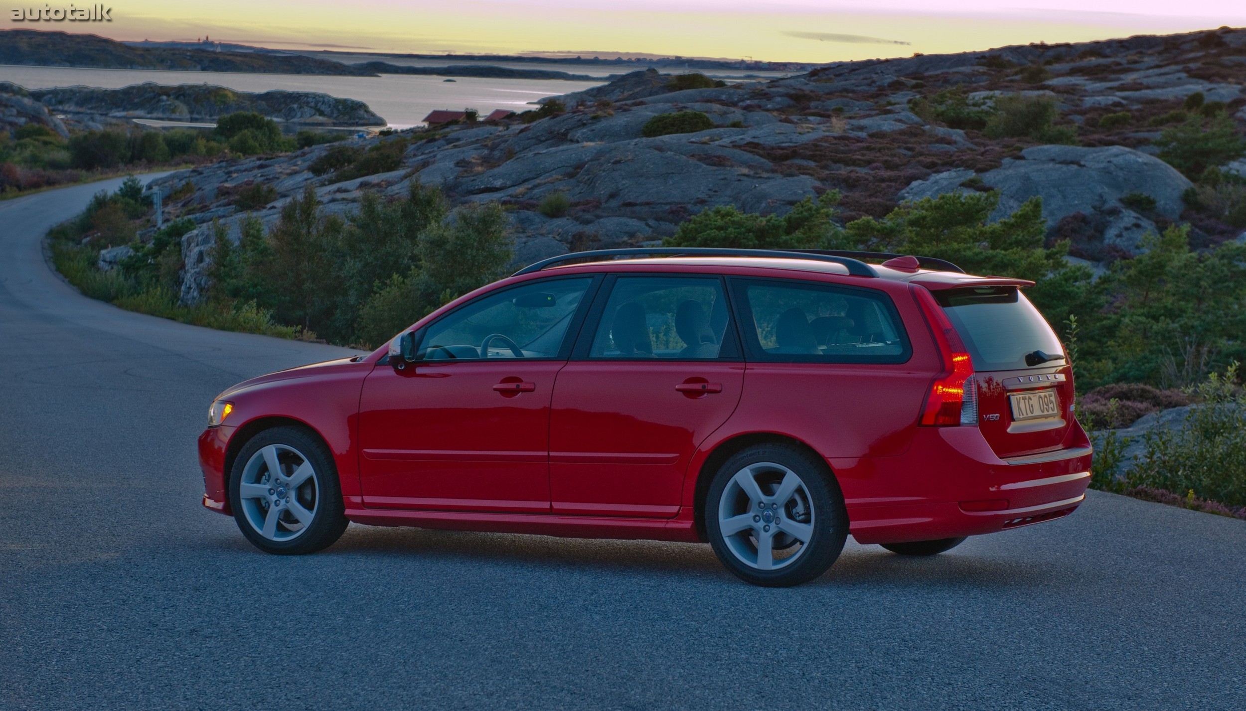 2011 Volvo V50