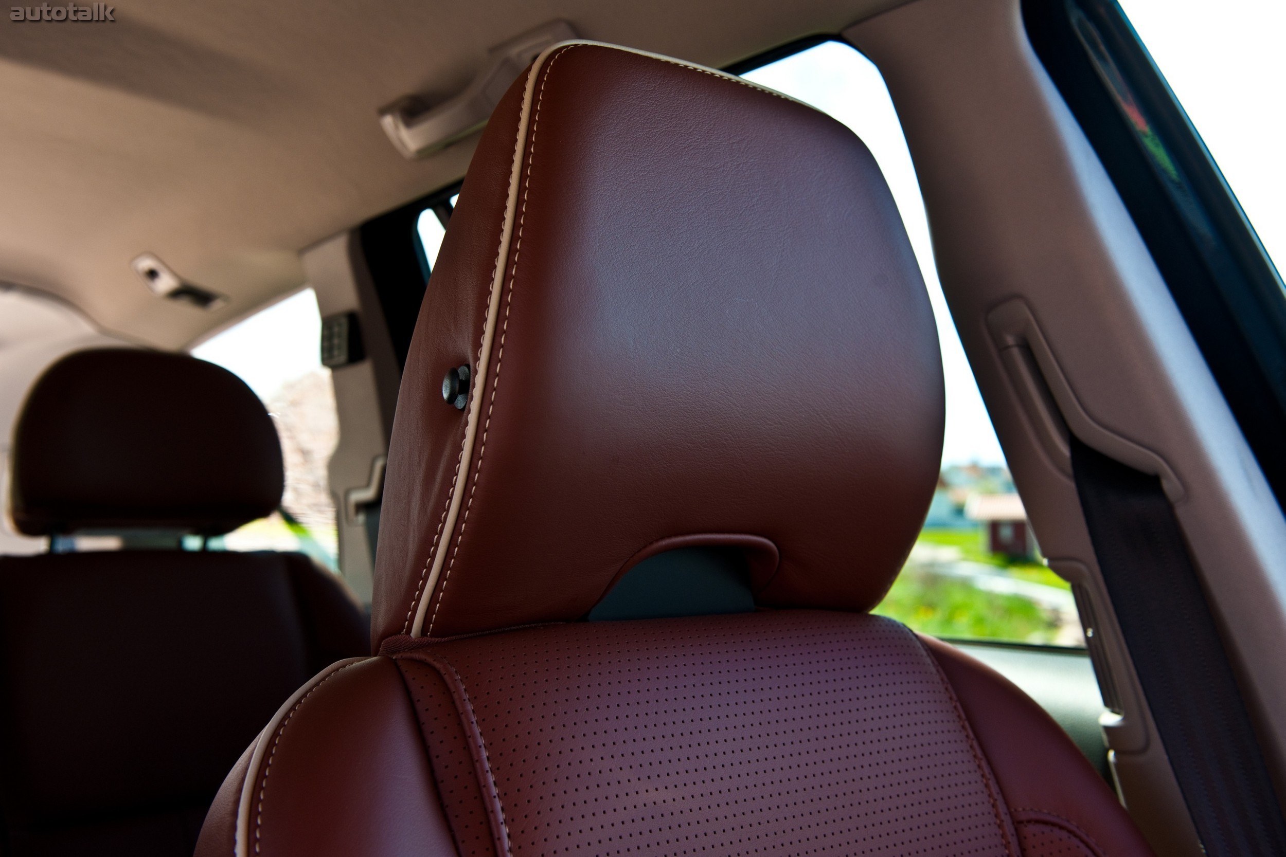 Чехлы для вольво xc70. Сиденье вольво хс90. Xc90 чехлы. Чехлы volvo xc60. Volvo xc60 чехлы на сиденья.