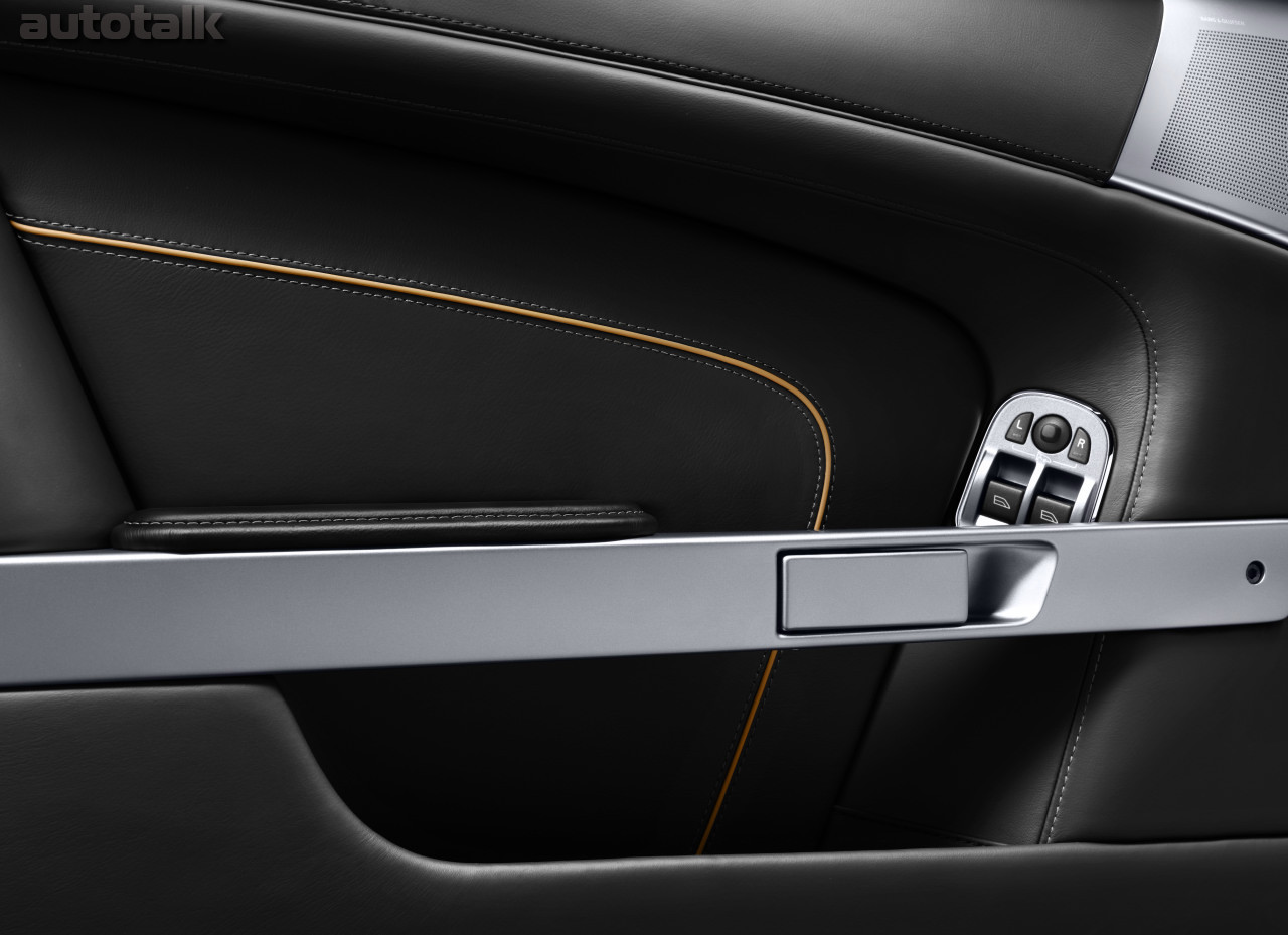 2012 Aston Martin Virage Coupe