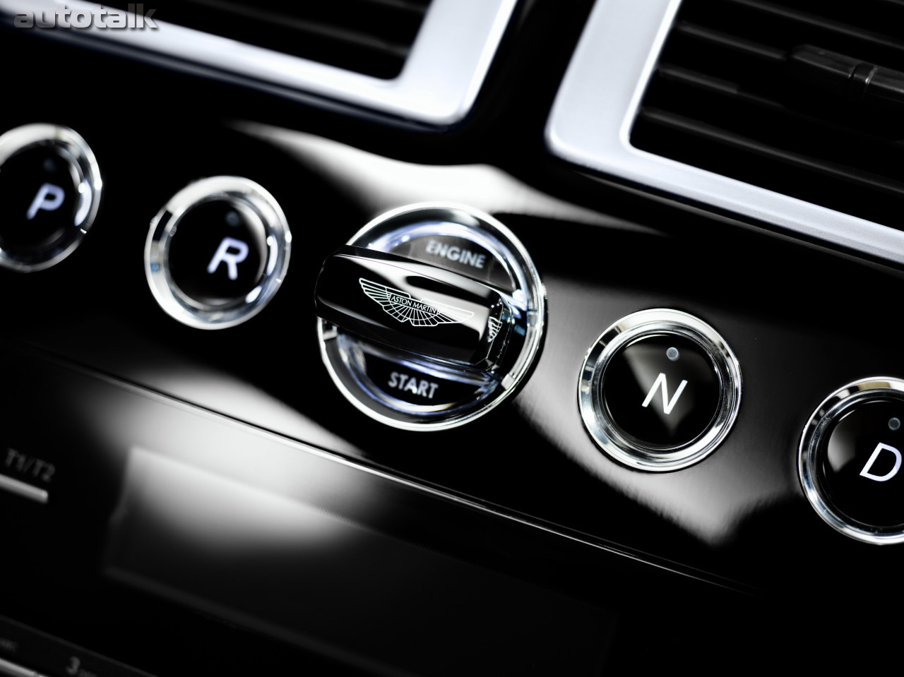 2012 Aston Martin Virage Volante