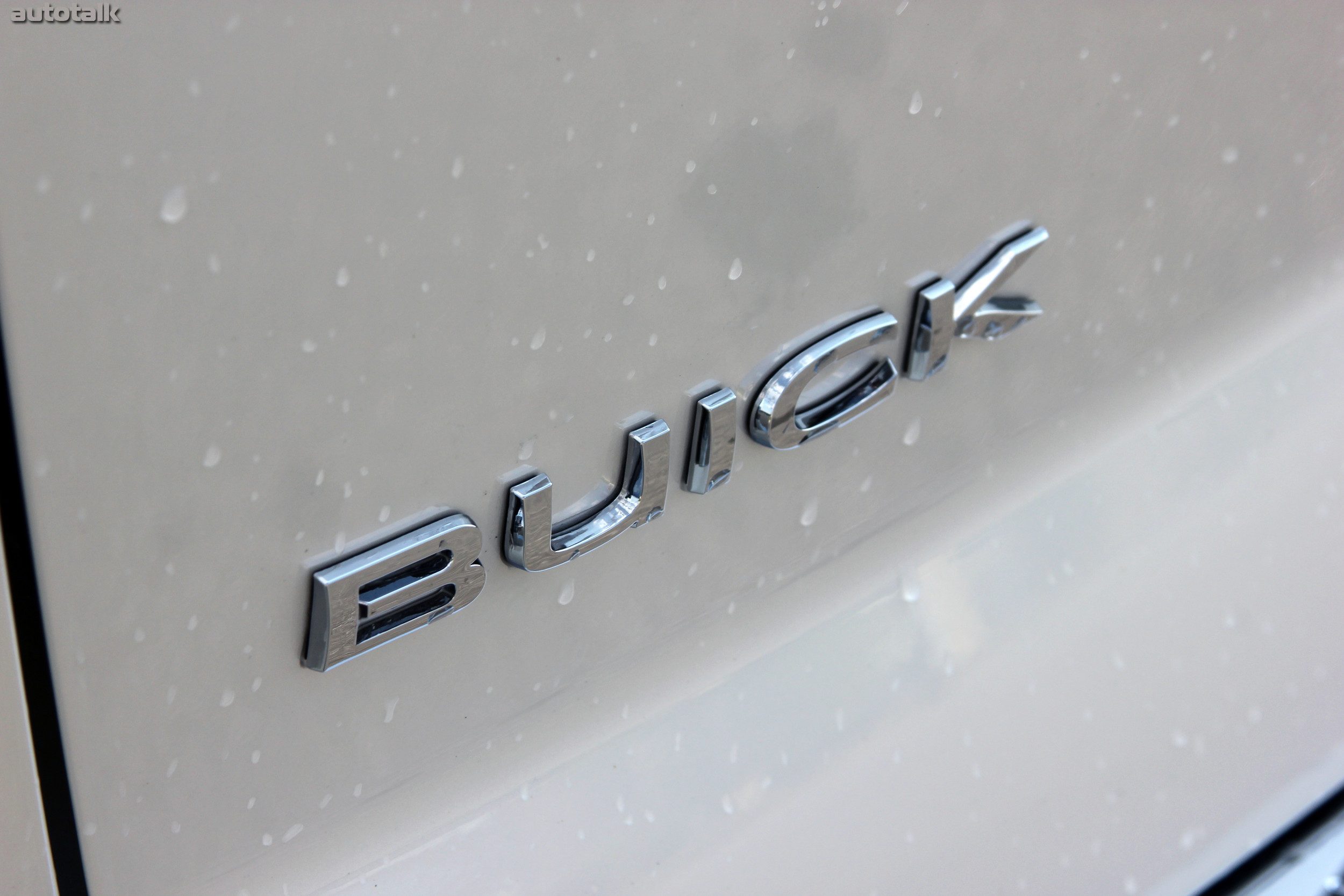 2012 Buick Enclave Review