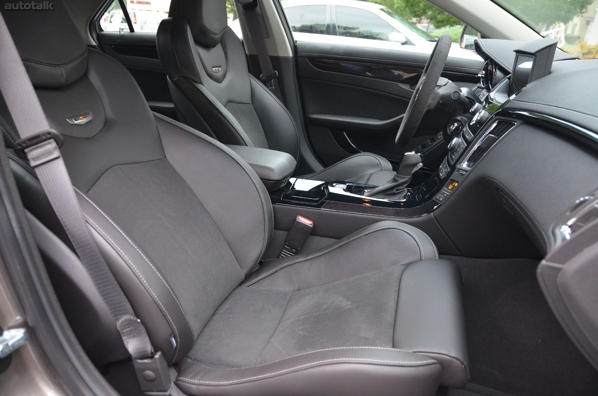 2012 Cadillac CTS-V Sedan Review