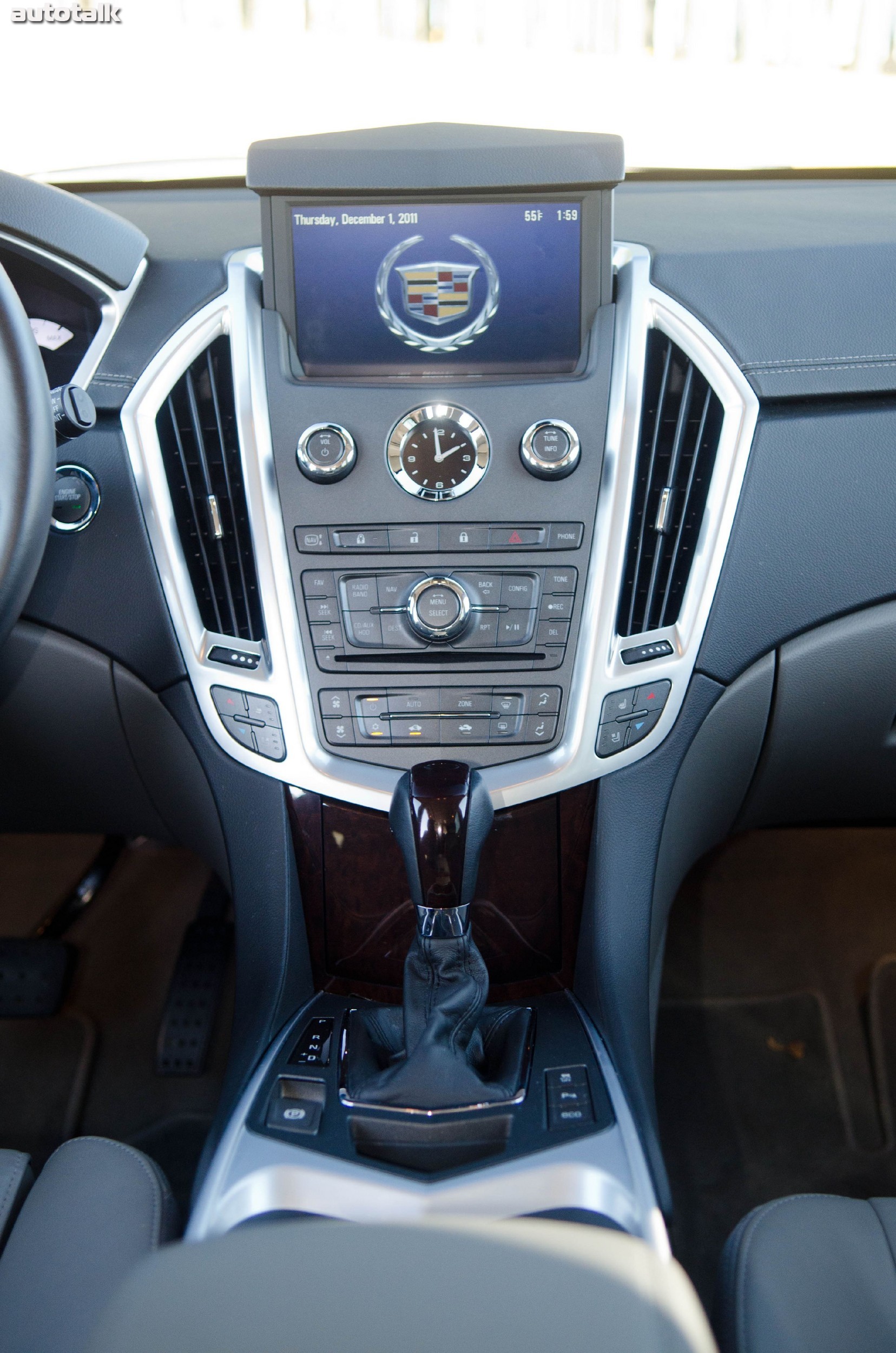 2012 Cadillac SRX Review