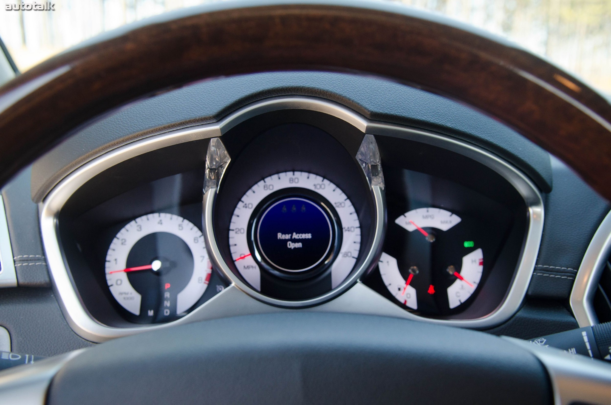 2012 Cadillac SRX Review