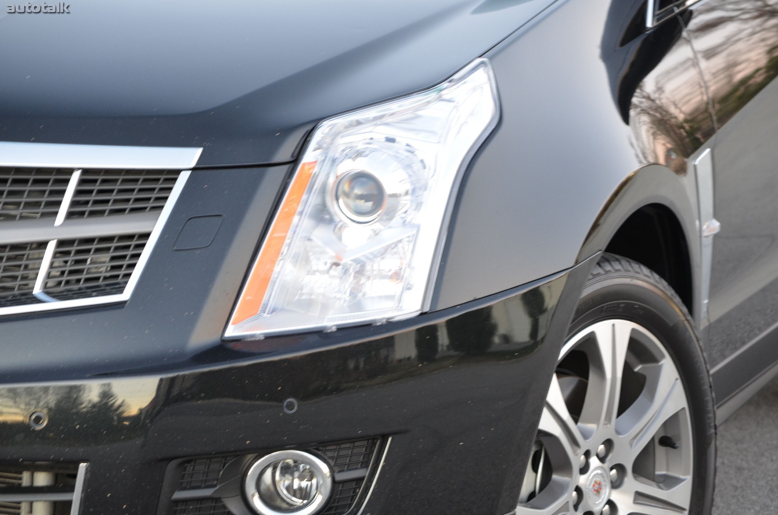 2012 Cadillac SRX Review