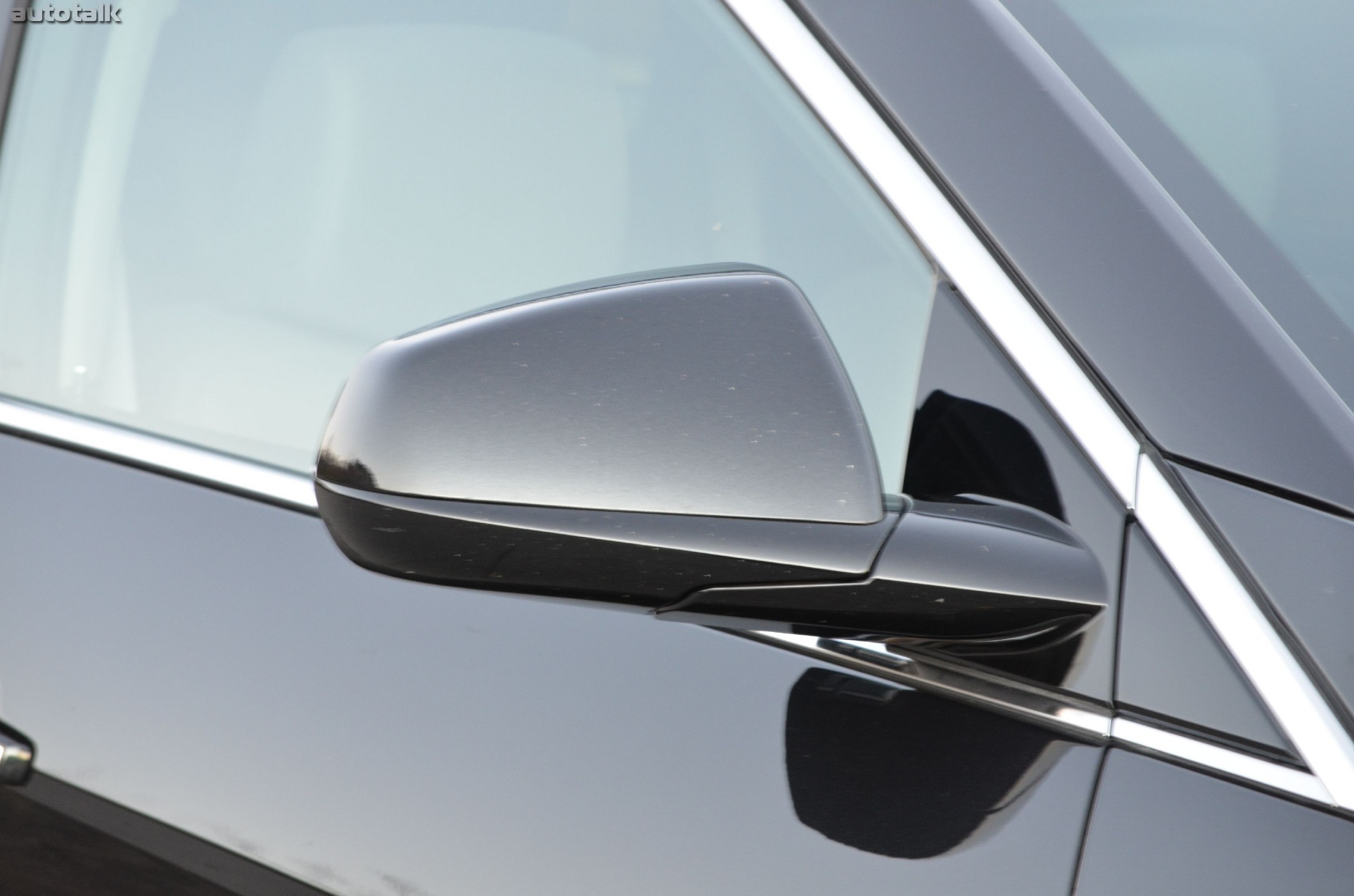 2012 Cadillac SRX Review