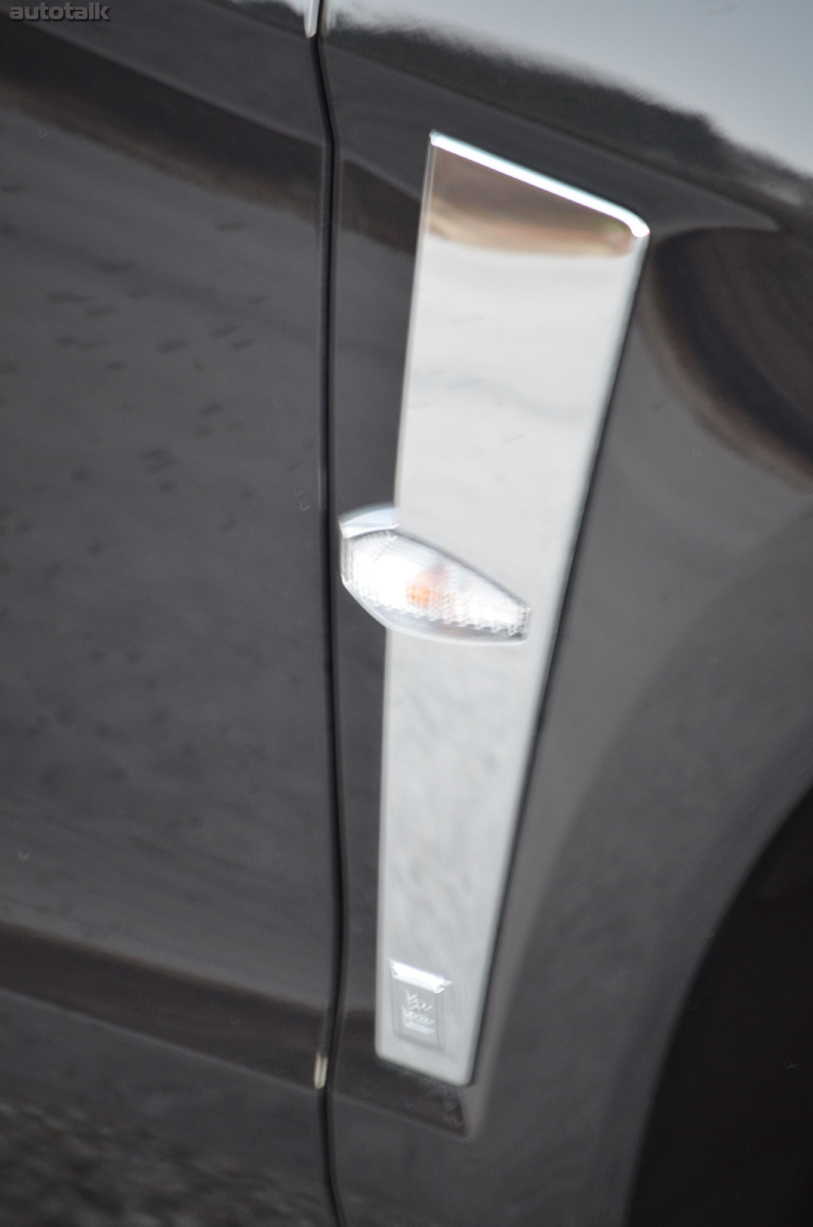 2012 Cadillac SRX Review