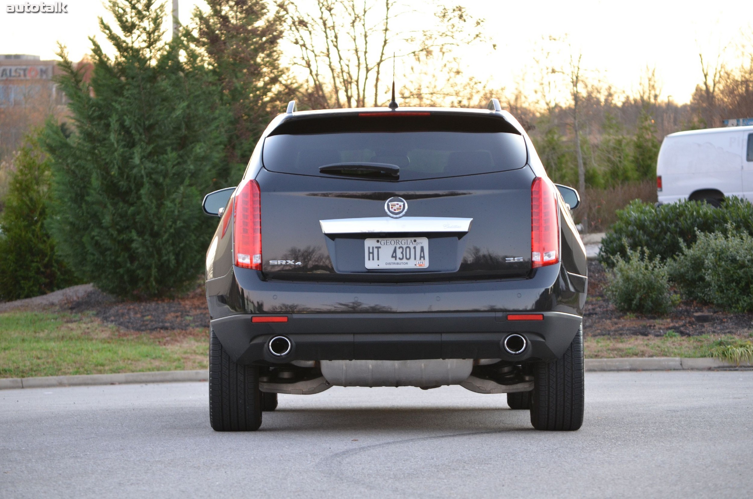 2012 Cadillac SRX Review