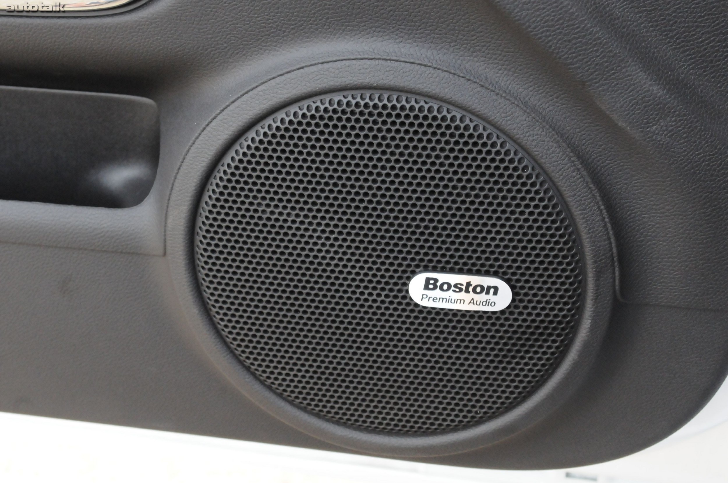 2012 Chevrolet Camaro Convertible Review