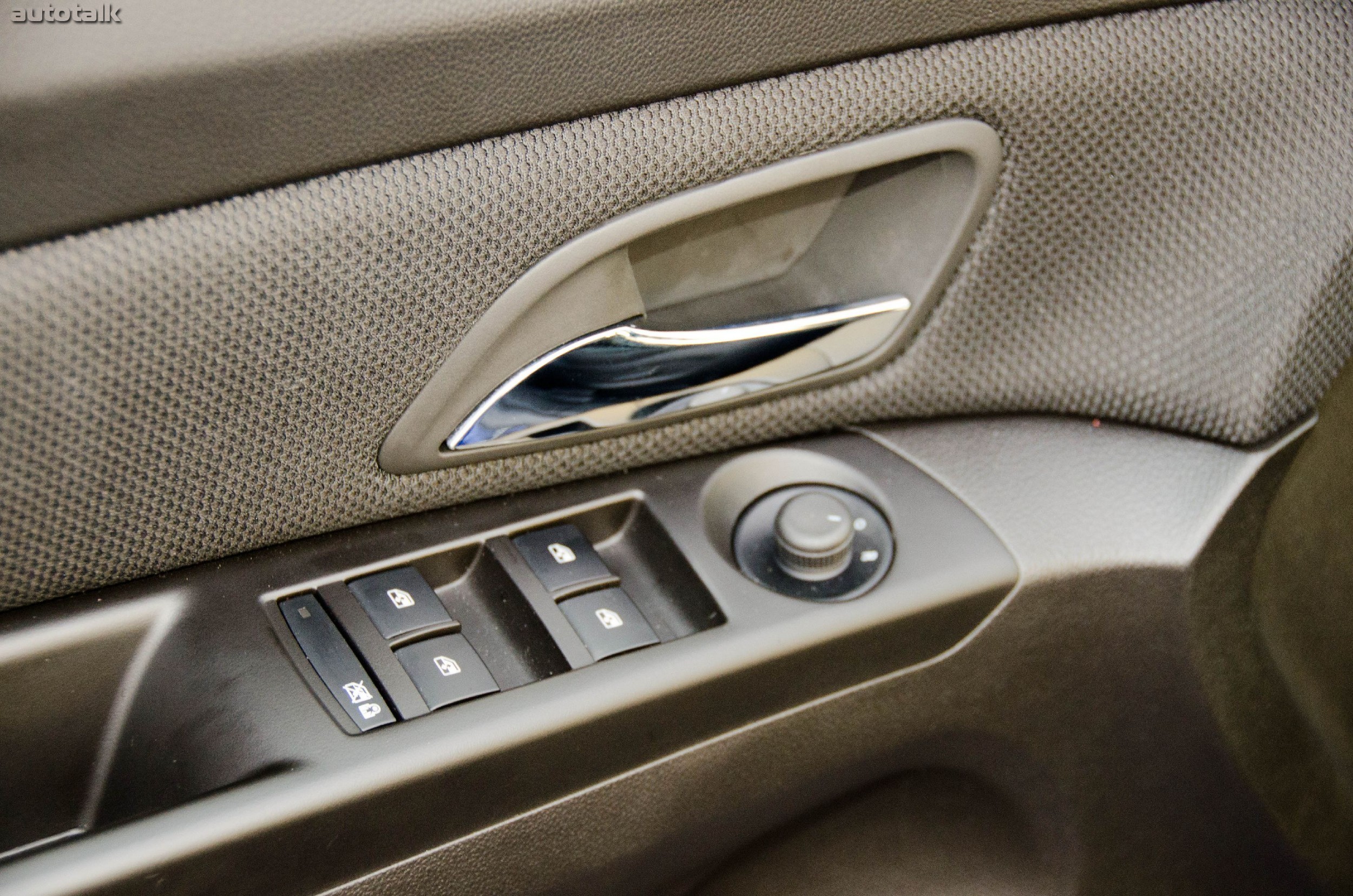 2012 Chevrolet Cruze Review