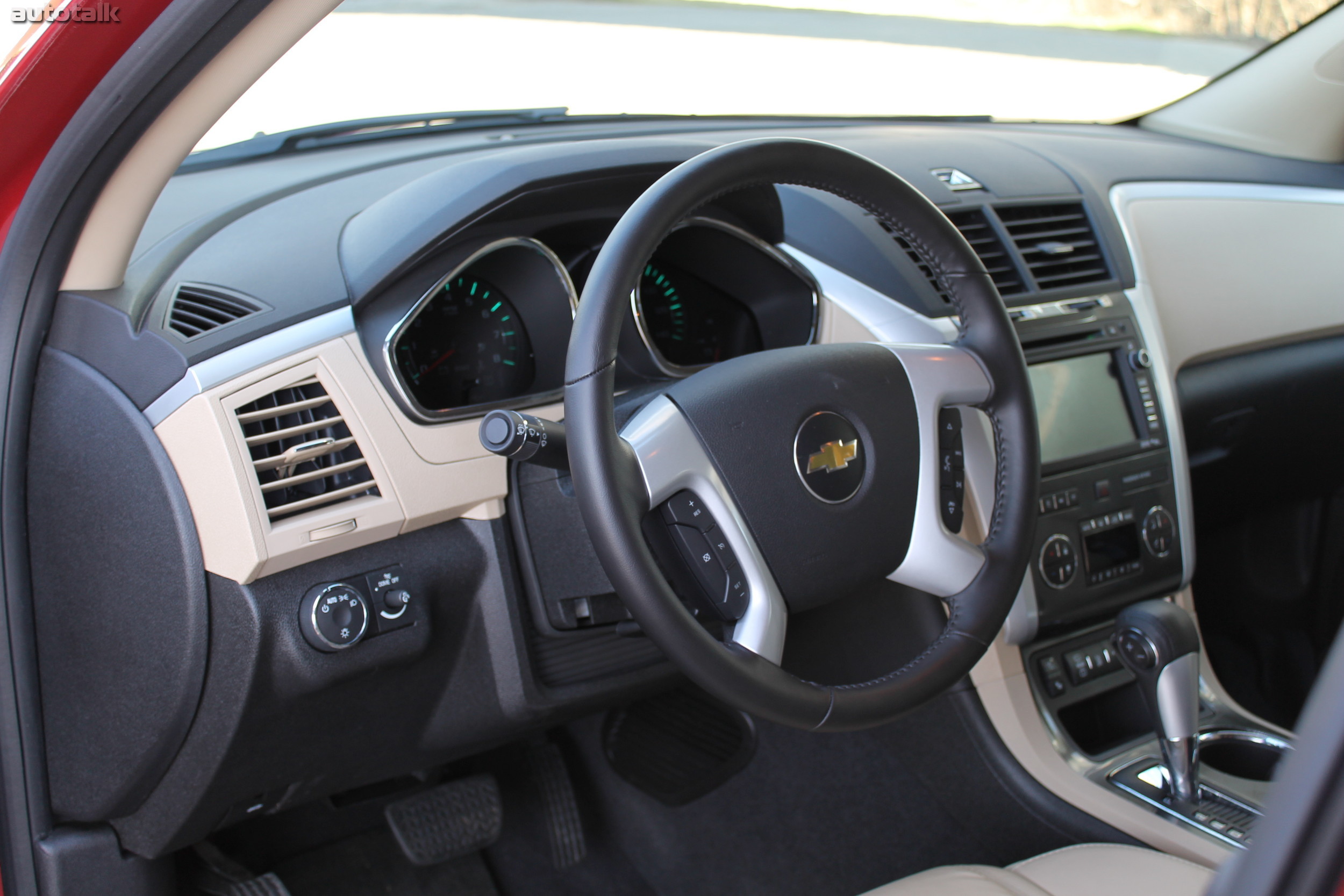 2012 Chevrolet Traverse Review