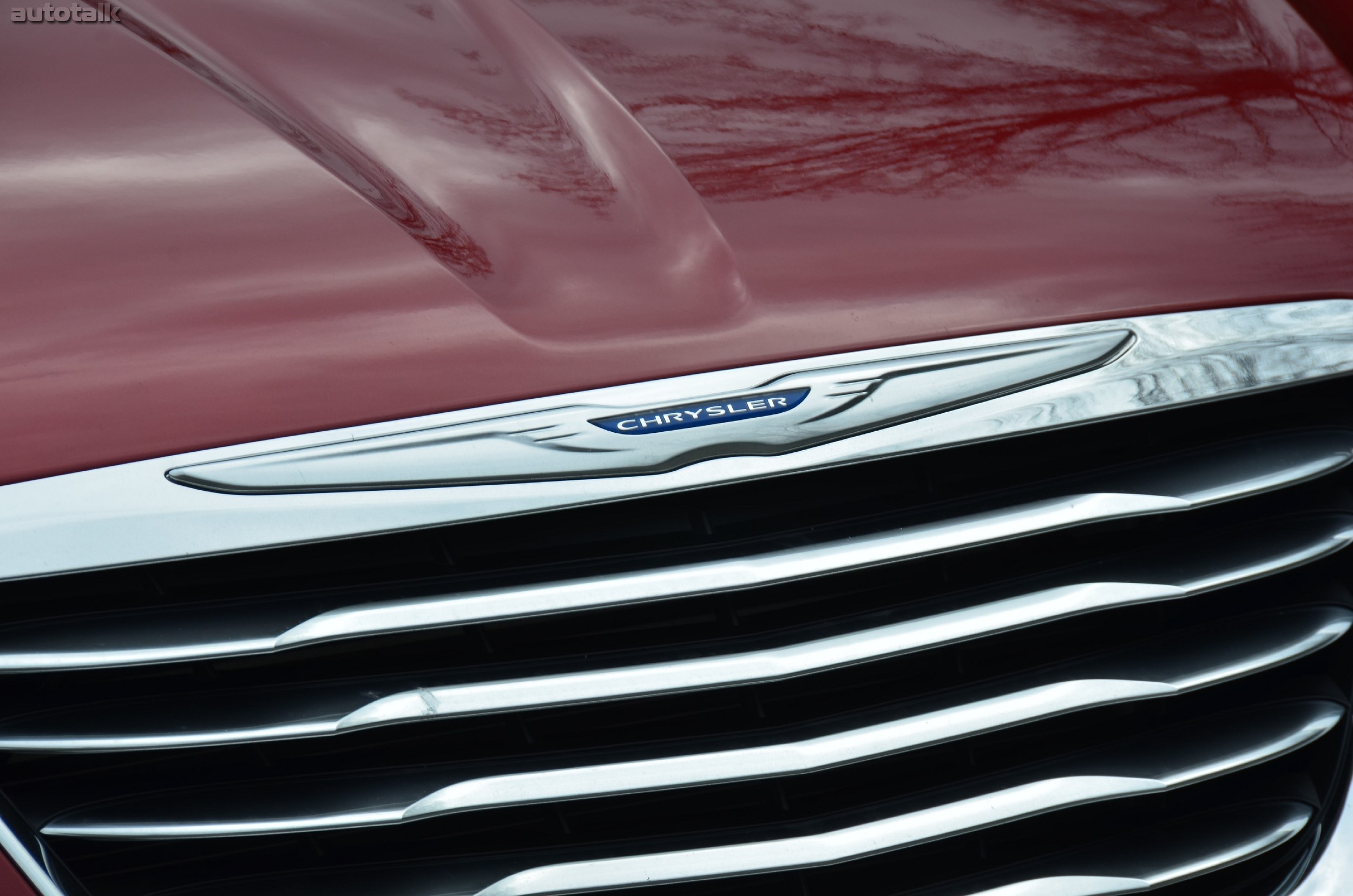 2012 Chrysler 200 Review