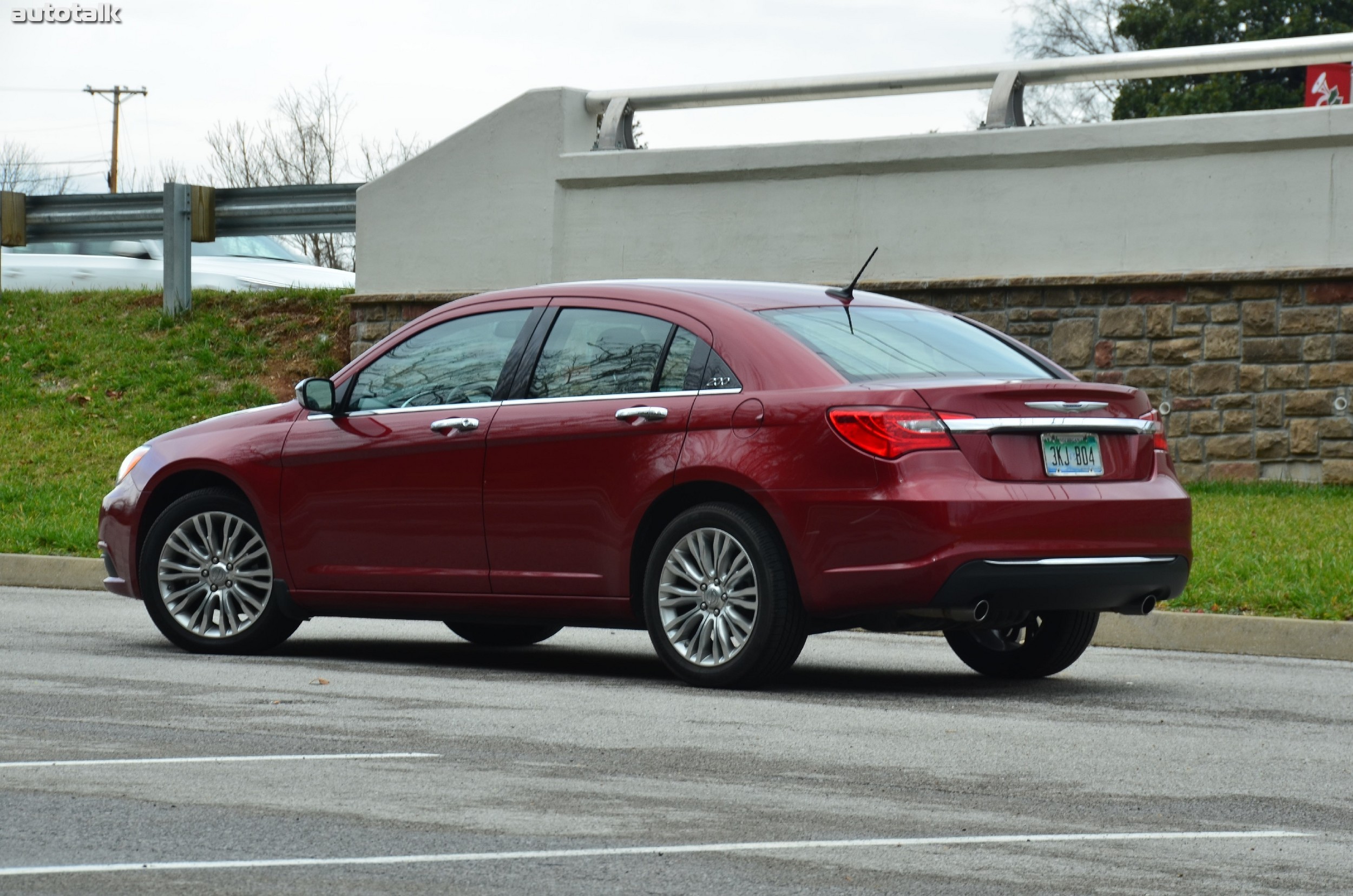 2012 Chrysler 200 Review