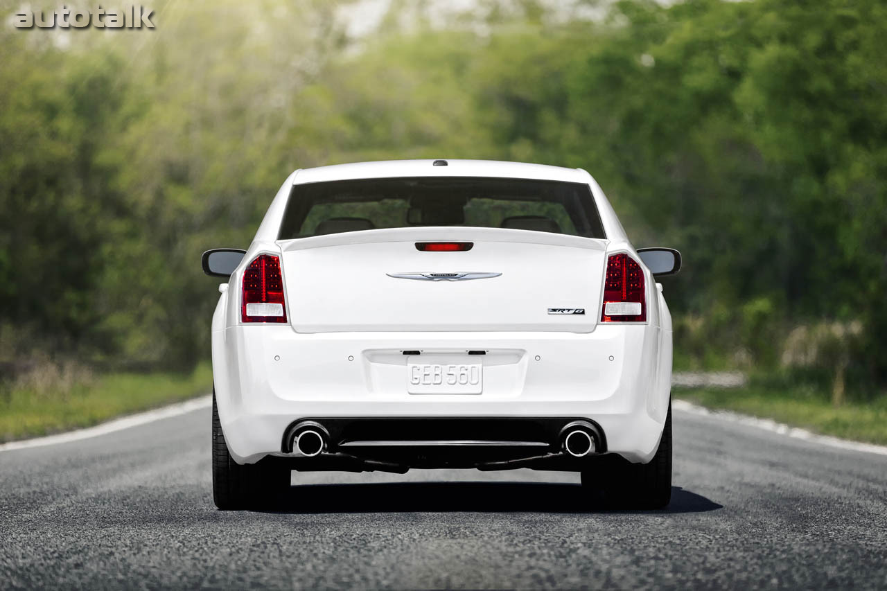 2012 Chrysler 300 SRT8