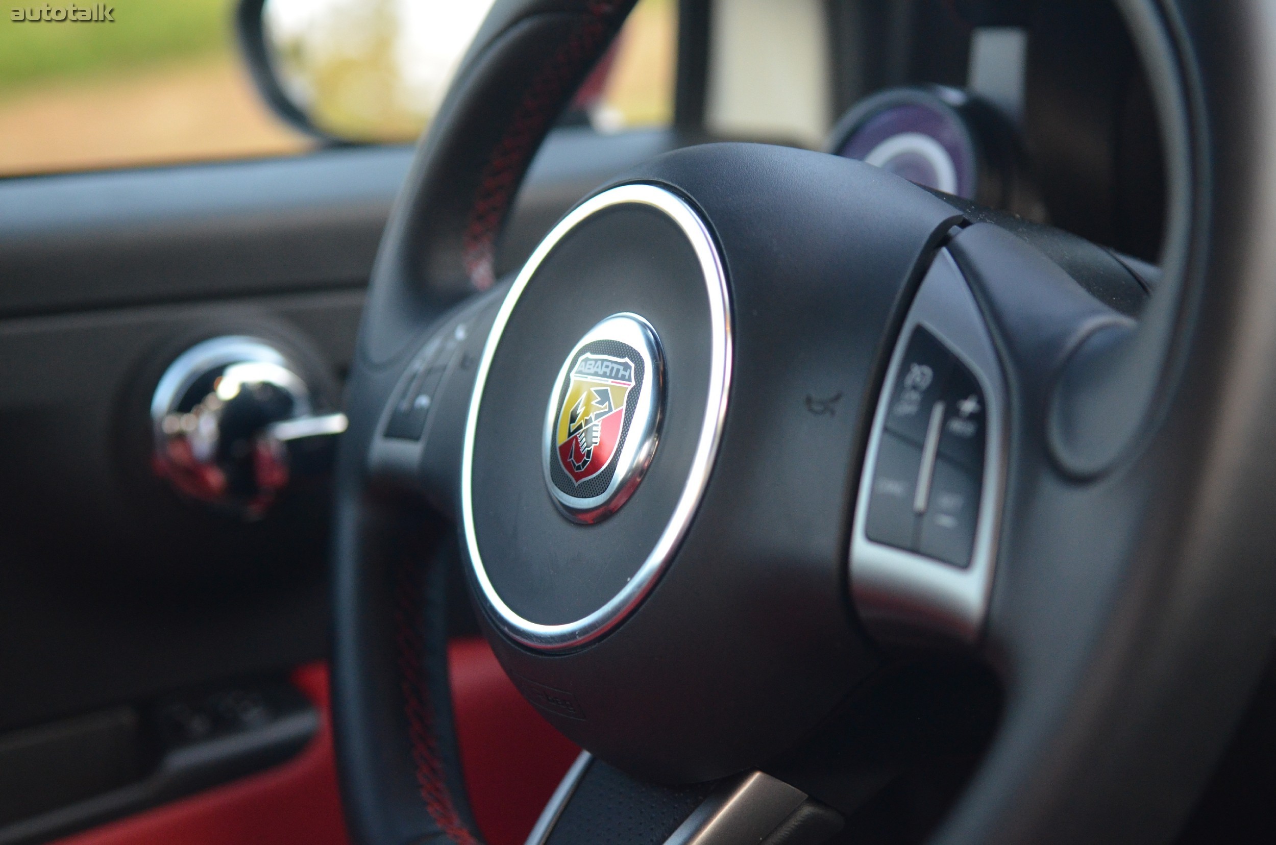 2012 Fiat 500 Abarth Review