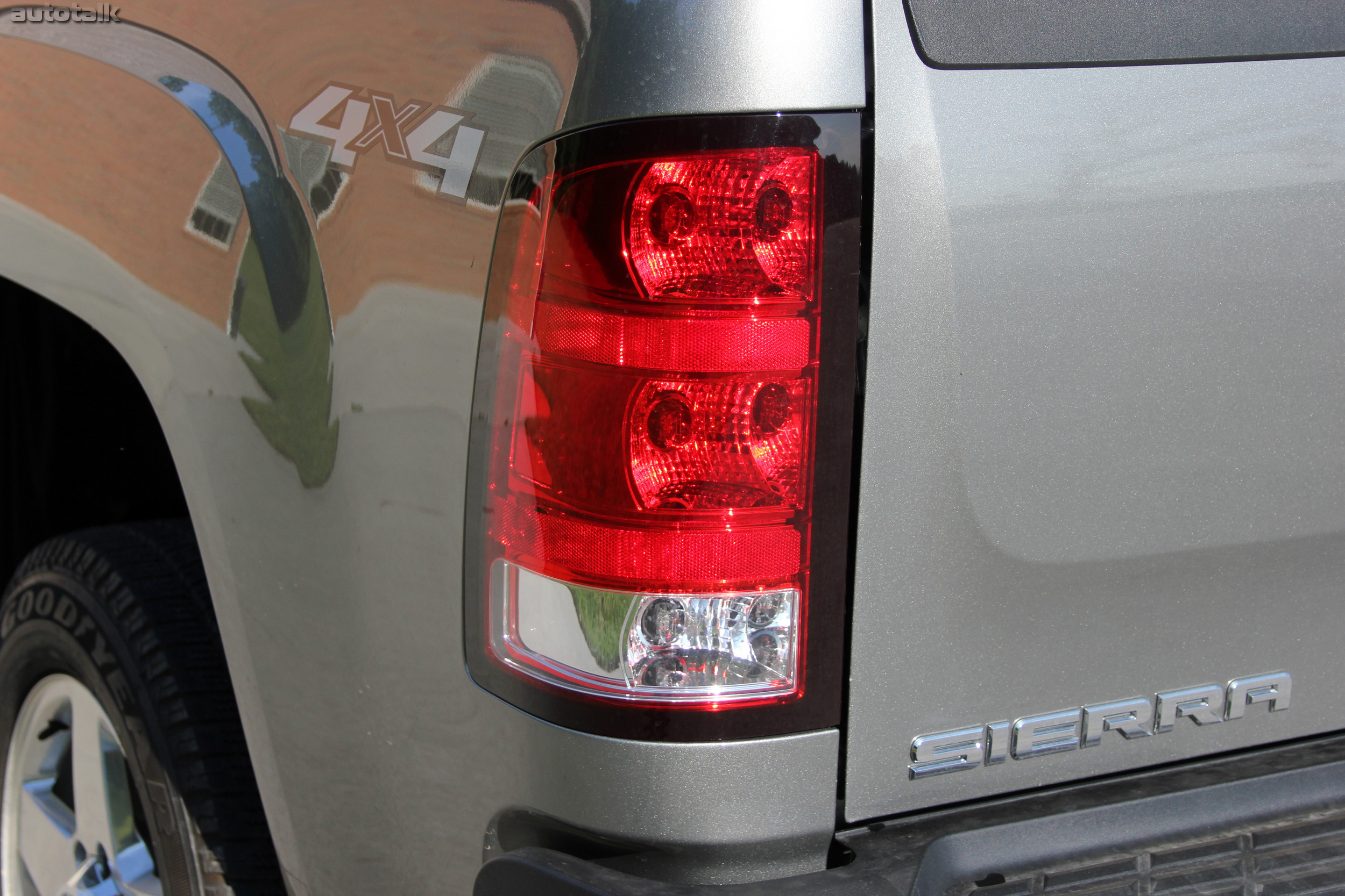 2012 GMC Sierra Denali 2500HD Review