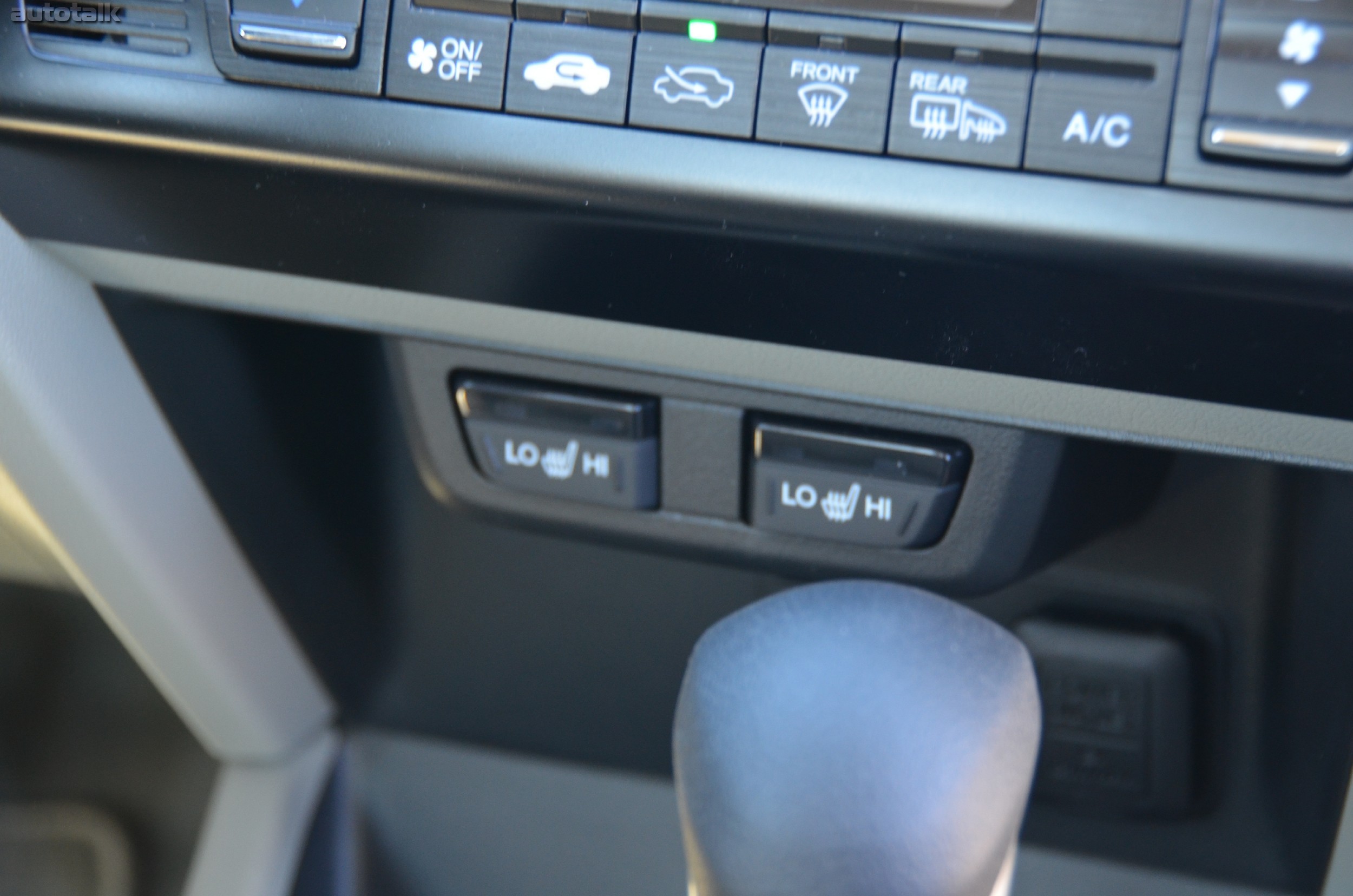 2012 Honda Civic Sedan Hybrid Review