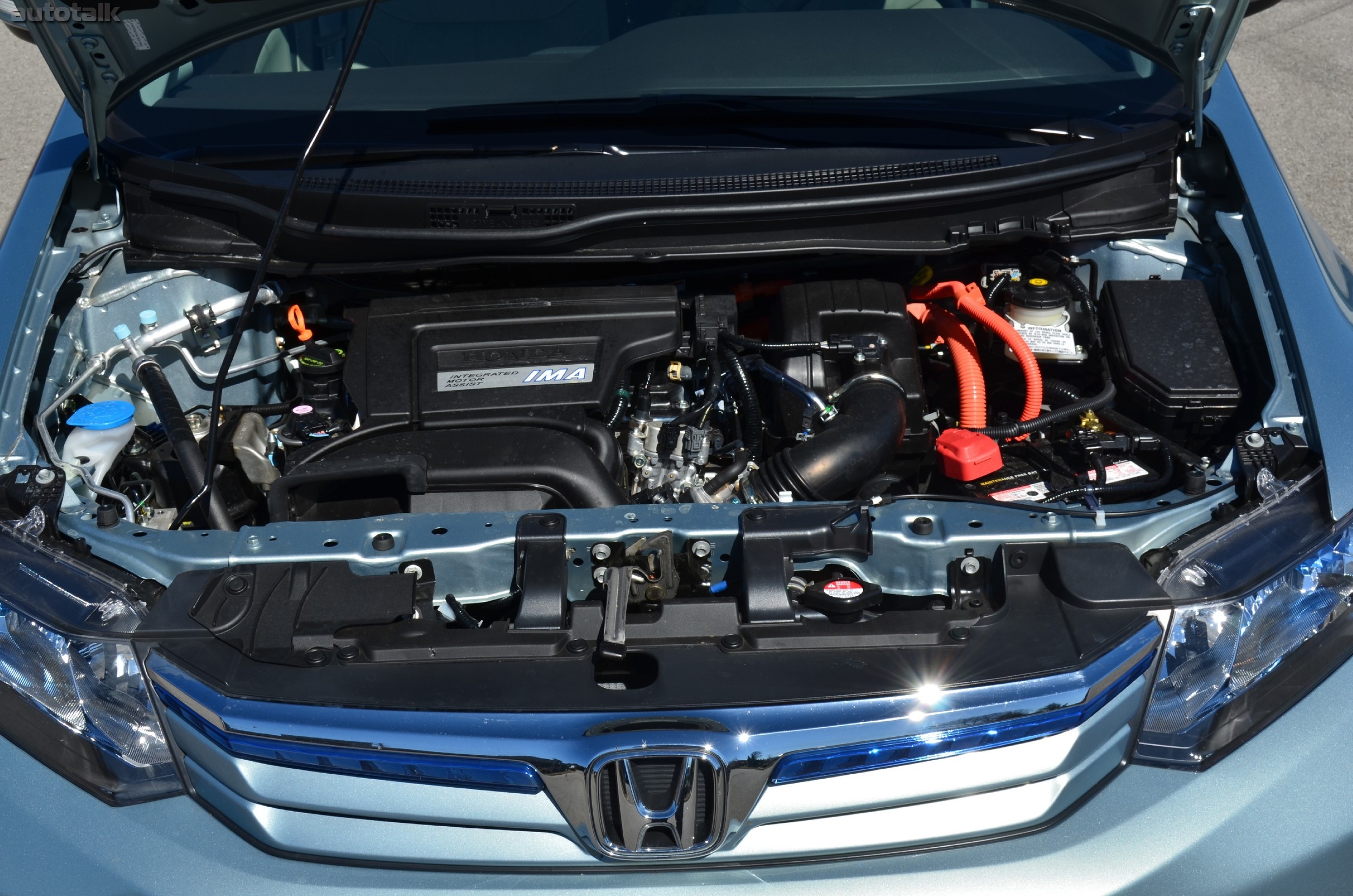 2012 Honda Civic Sedan Hybrid Review