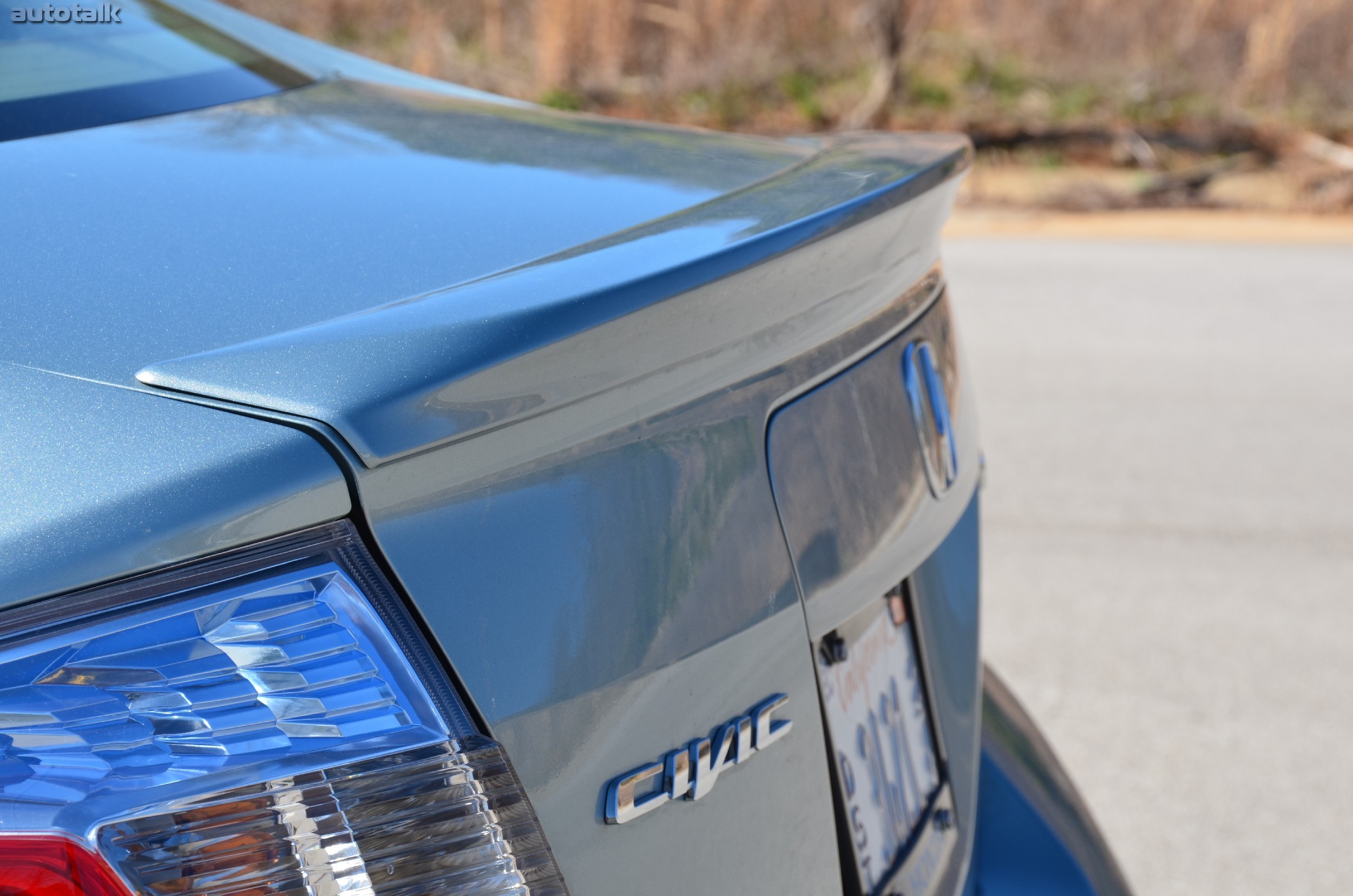 2012 Honda Civic Sedan Hybrid Review