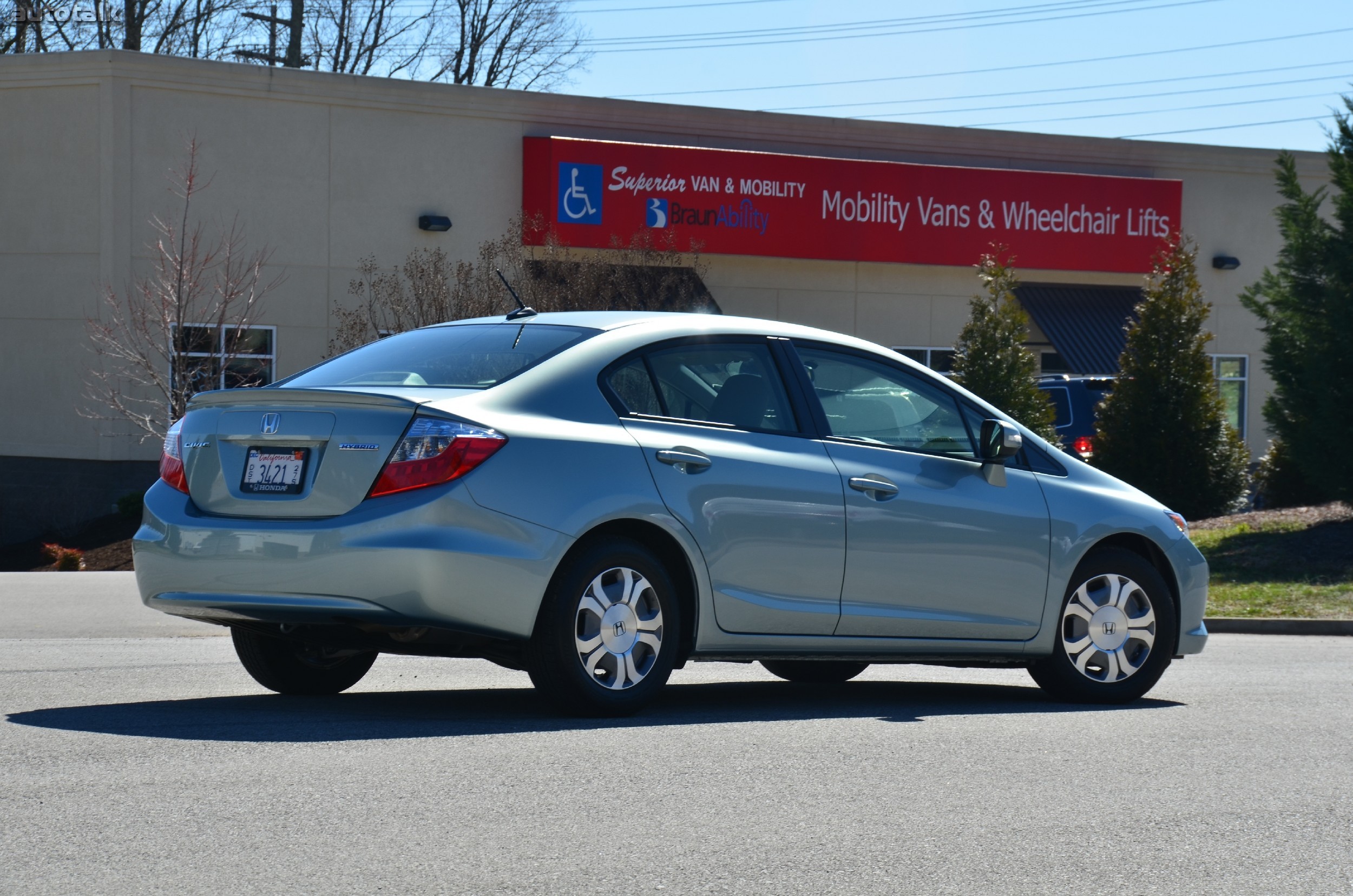 2012 Honda Civic Sedan Hybrid Review