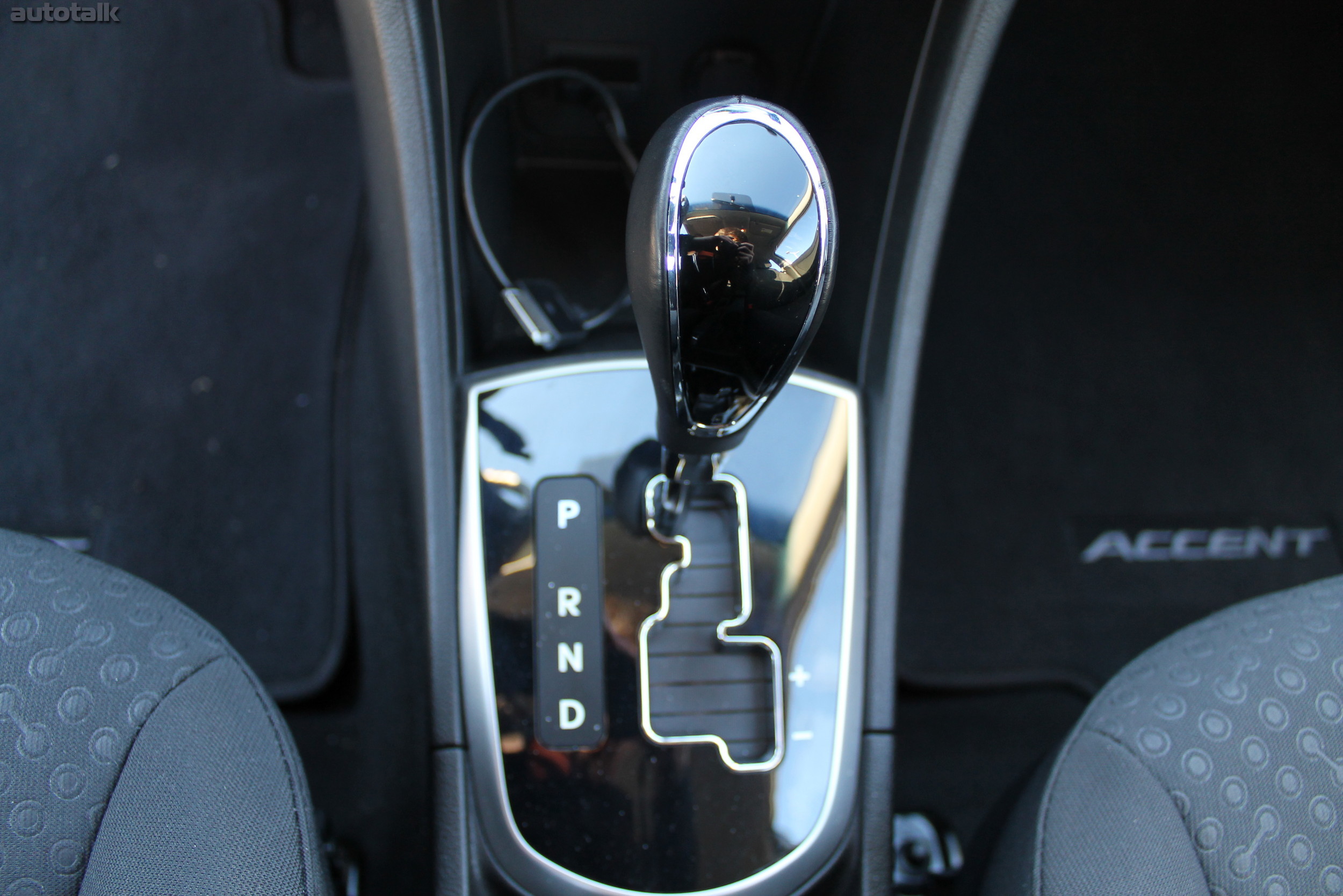 2012 Hyundai Accent Review