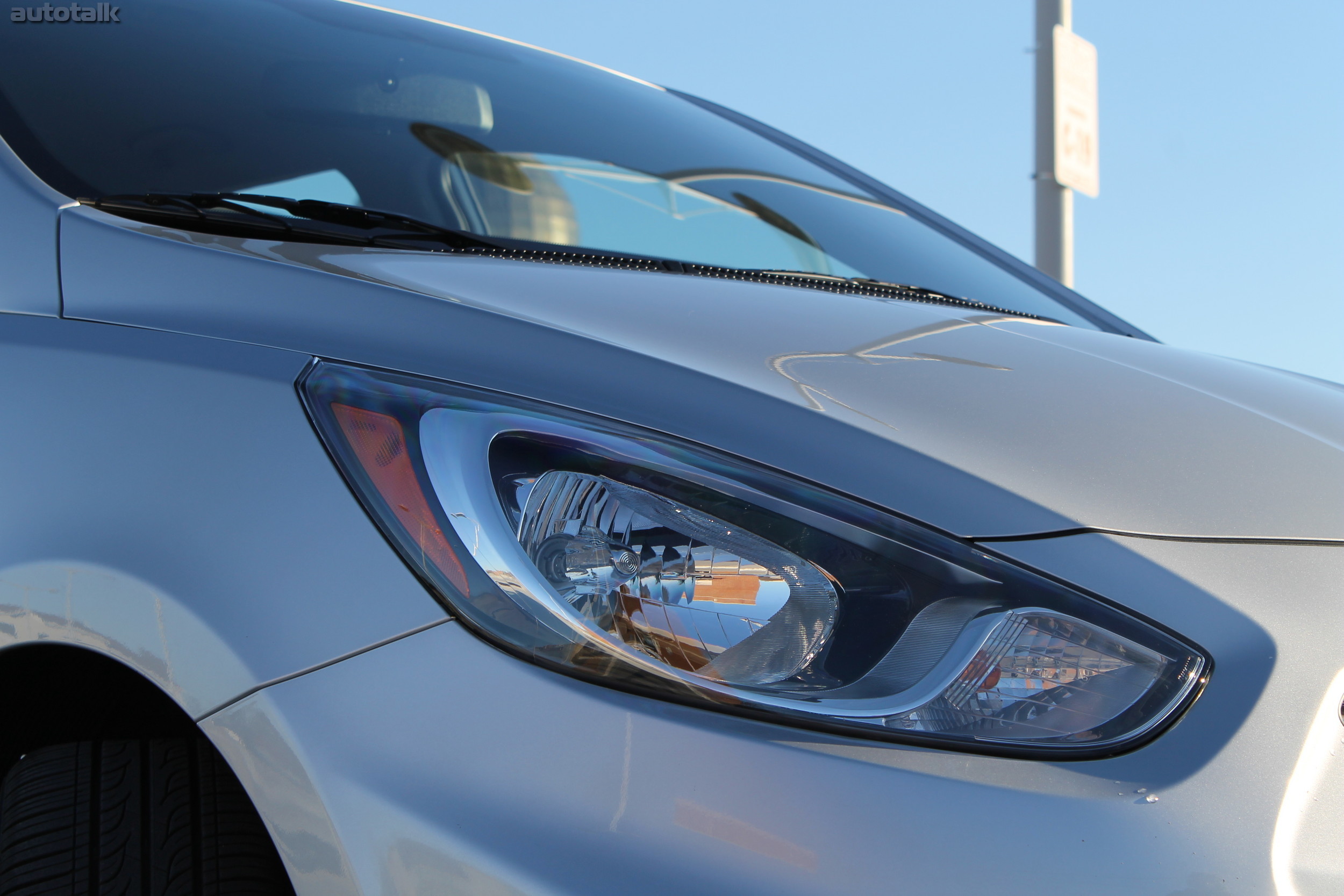 2012 Hyundai Accent Review