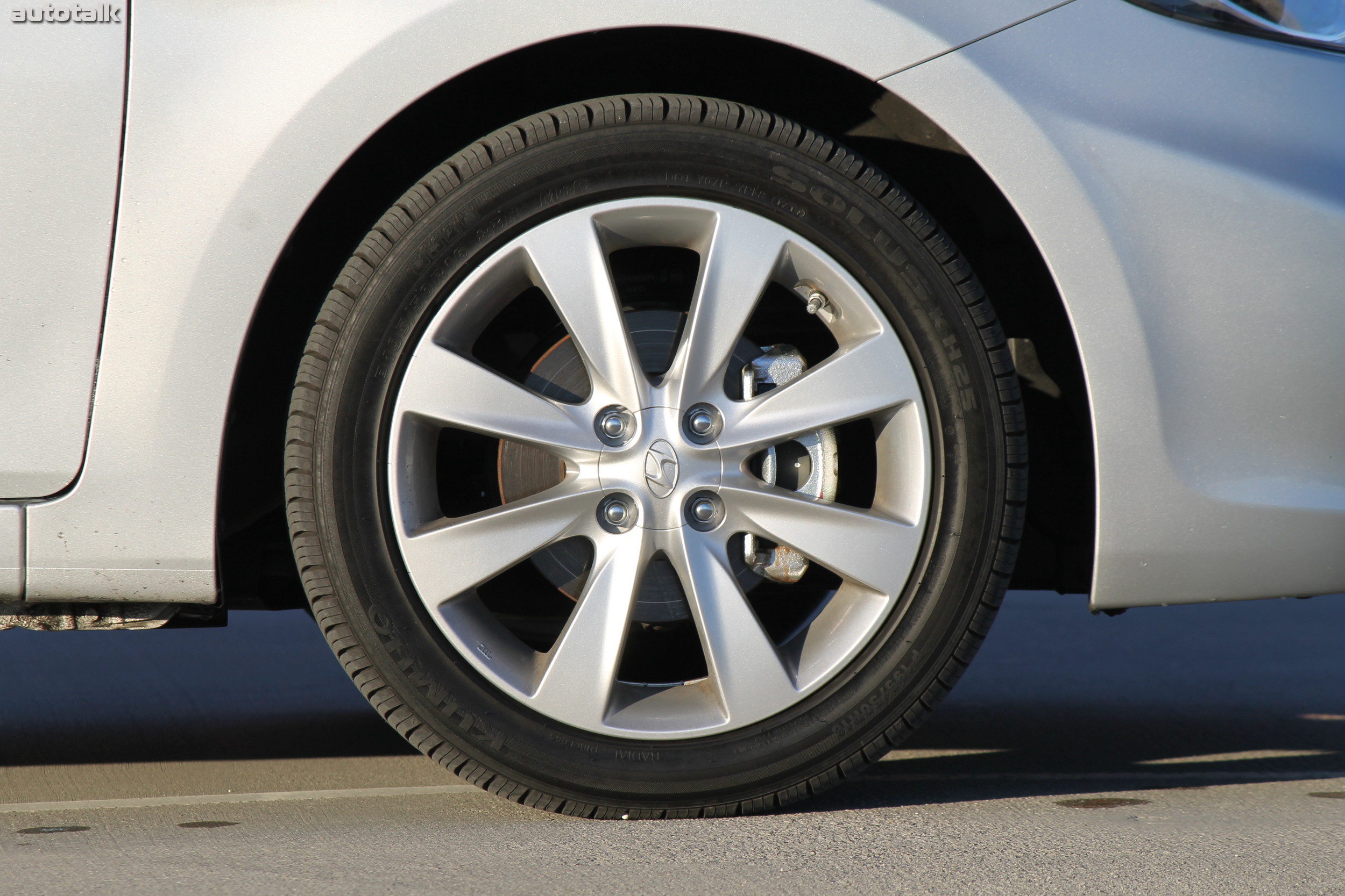 2012 Hyundai Accent Review