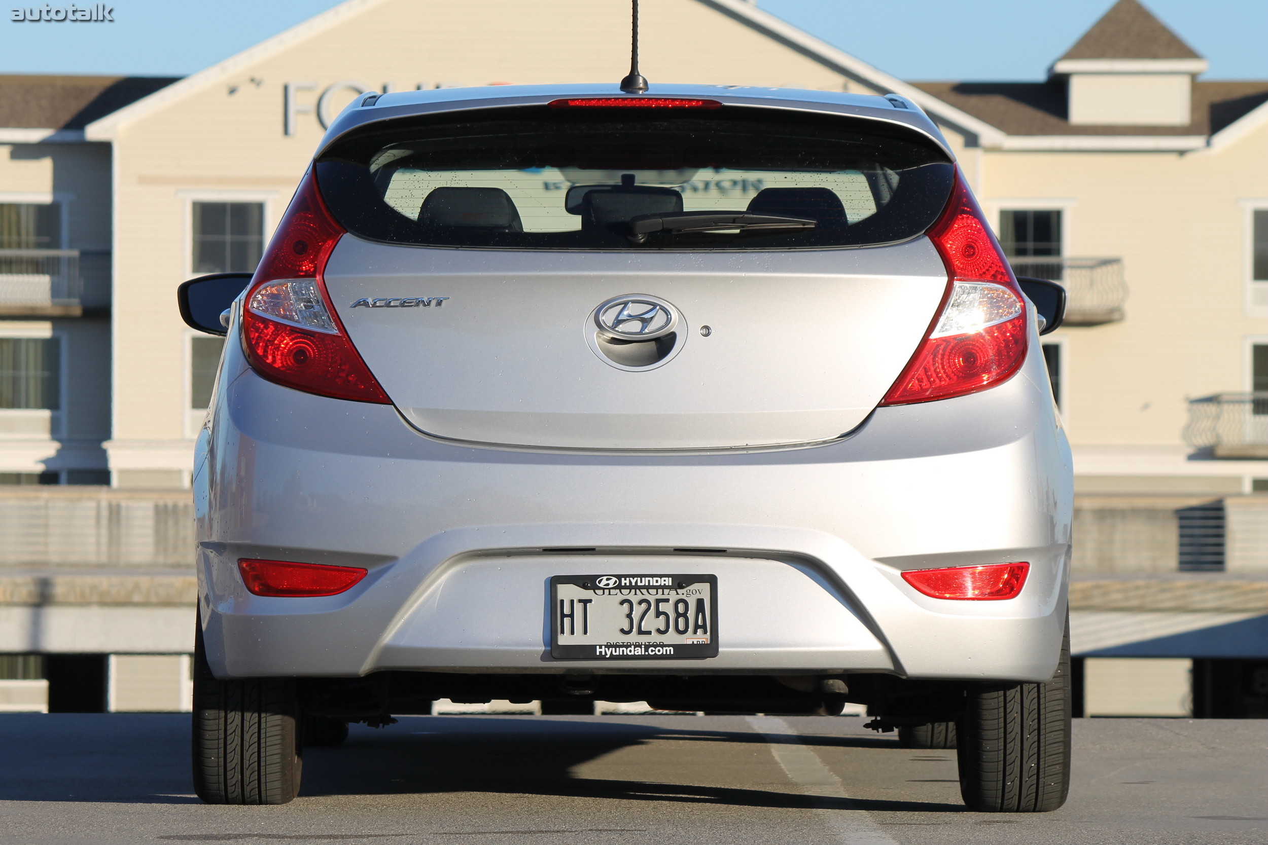 2012 Hyundai Accent Review