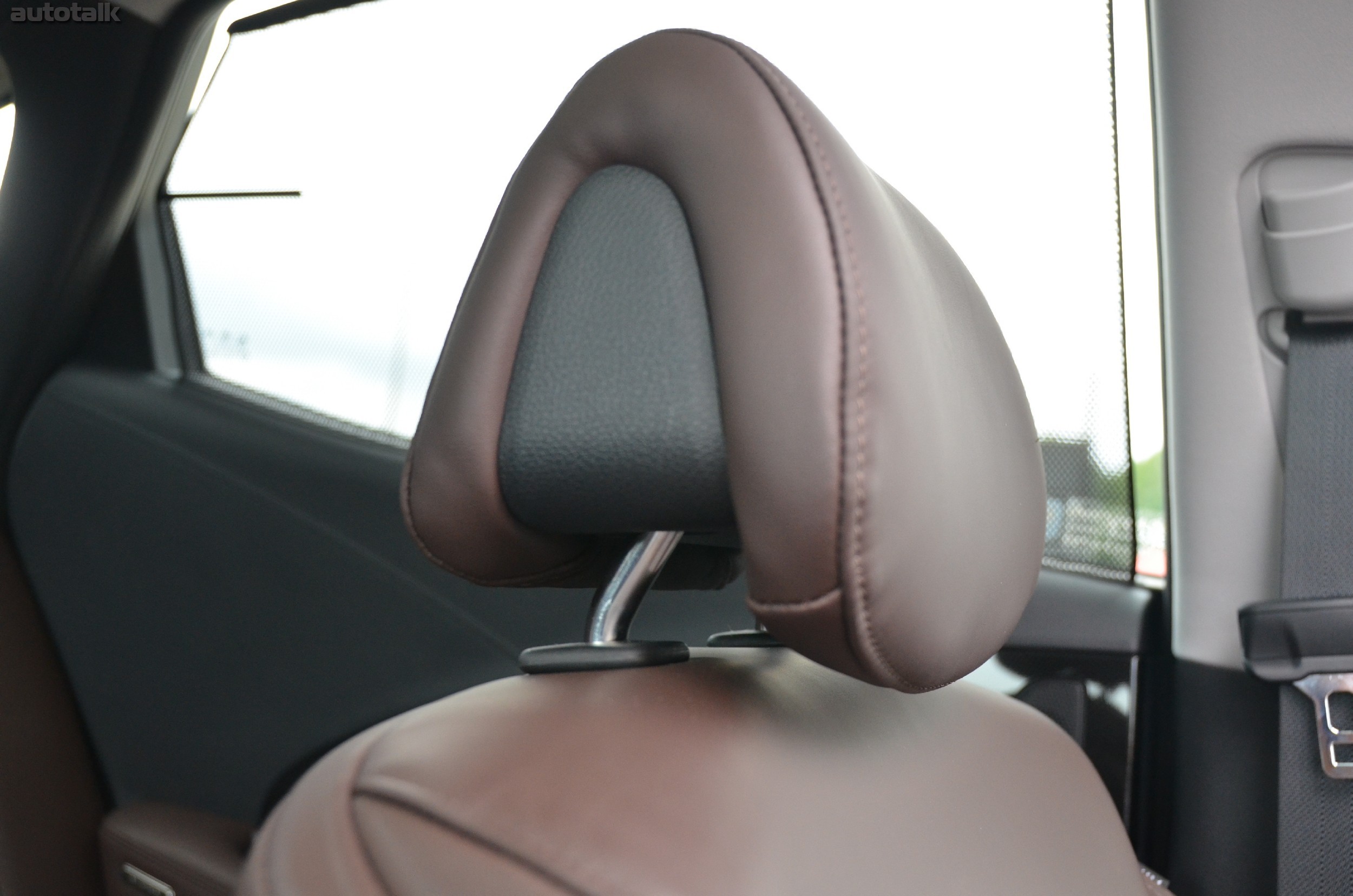 2012 Hyundai Azera Review